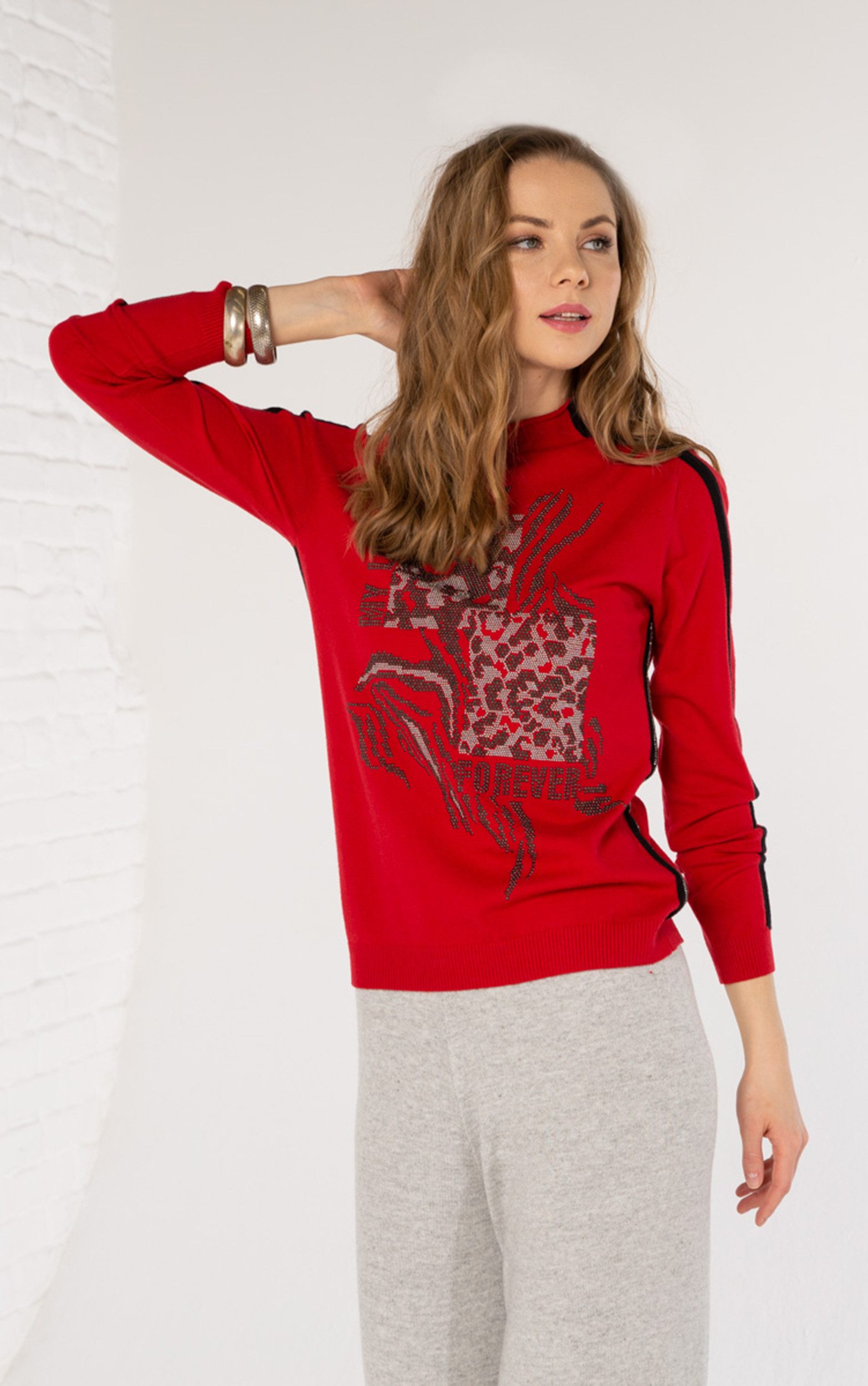 Passioni Strickpullover mit Leodetails und Strass-Schriftzug günstig online kaufen