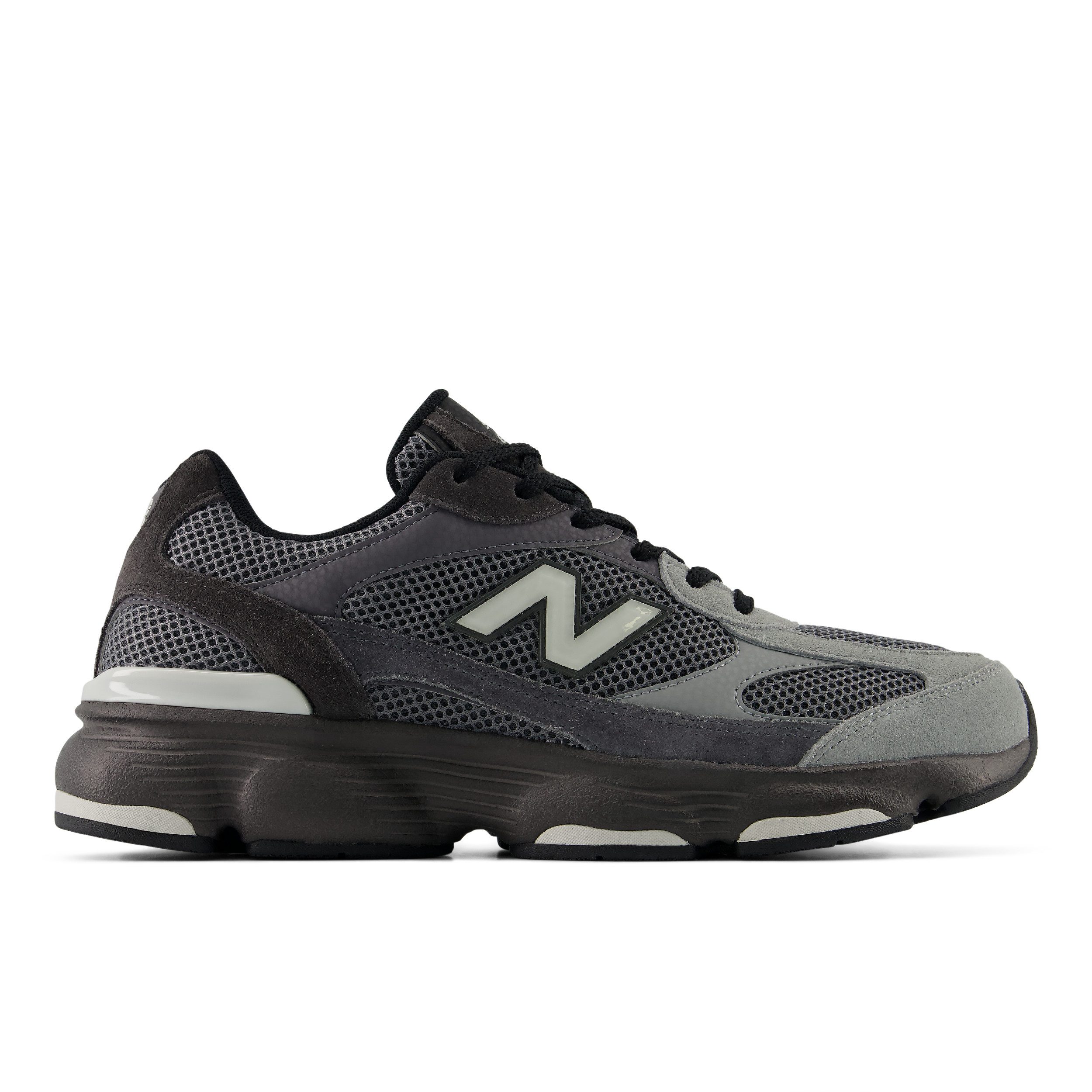 New Balance 603 Sneaker inspiriert vom 9060 – Bild 3 von 5