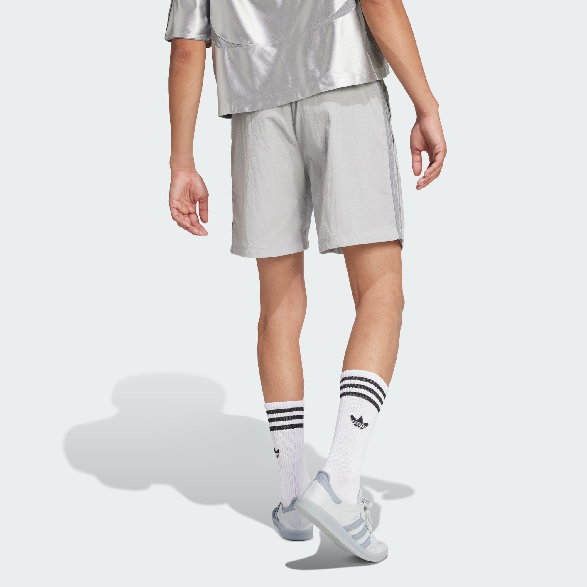 adidas Originals Shorts ADICOLOR 2000S SHORTS günstig online kaufen
