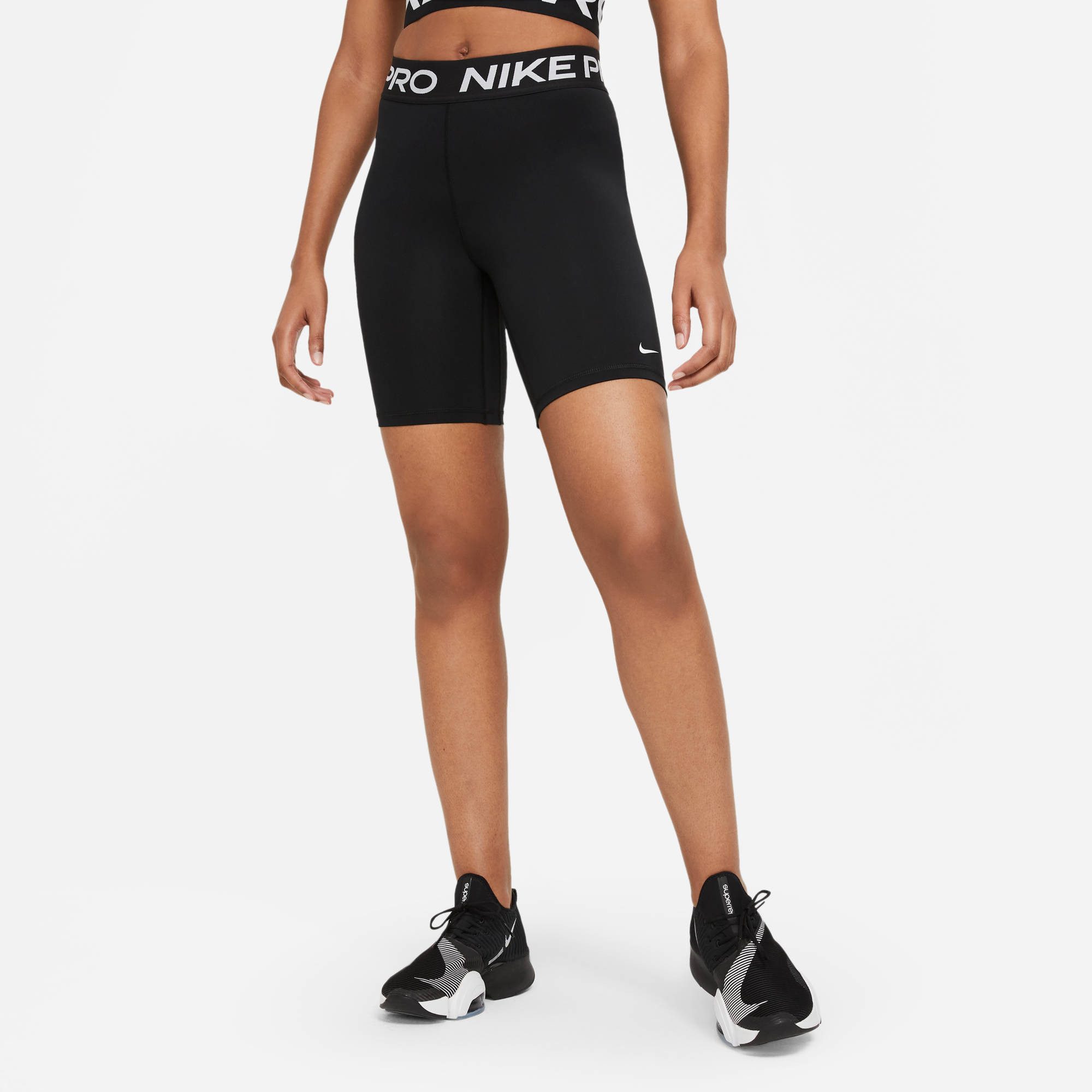 Nike Шорты W NP 365 SHORT 8IN