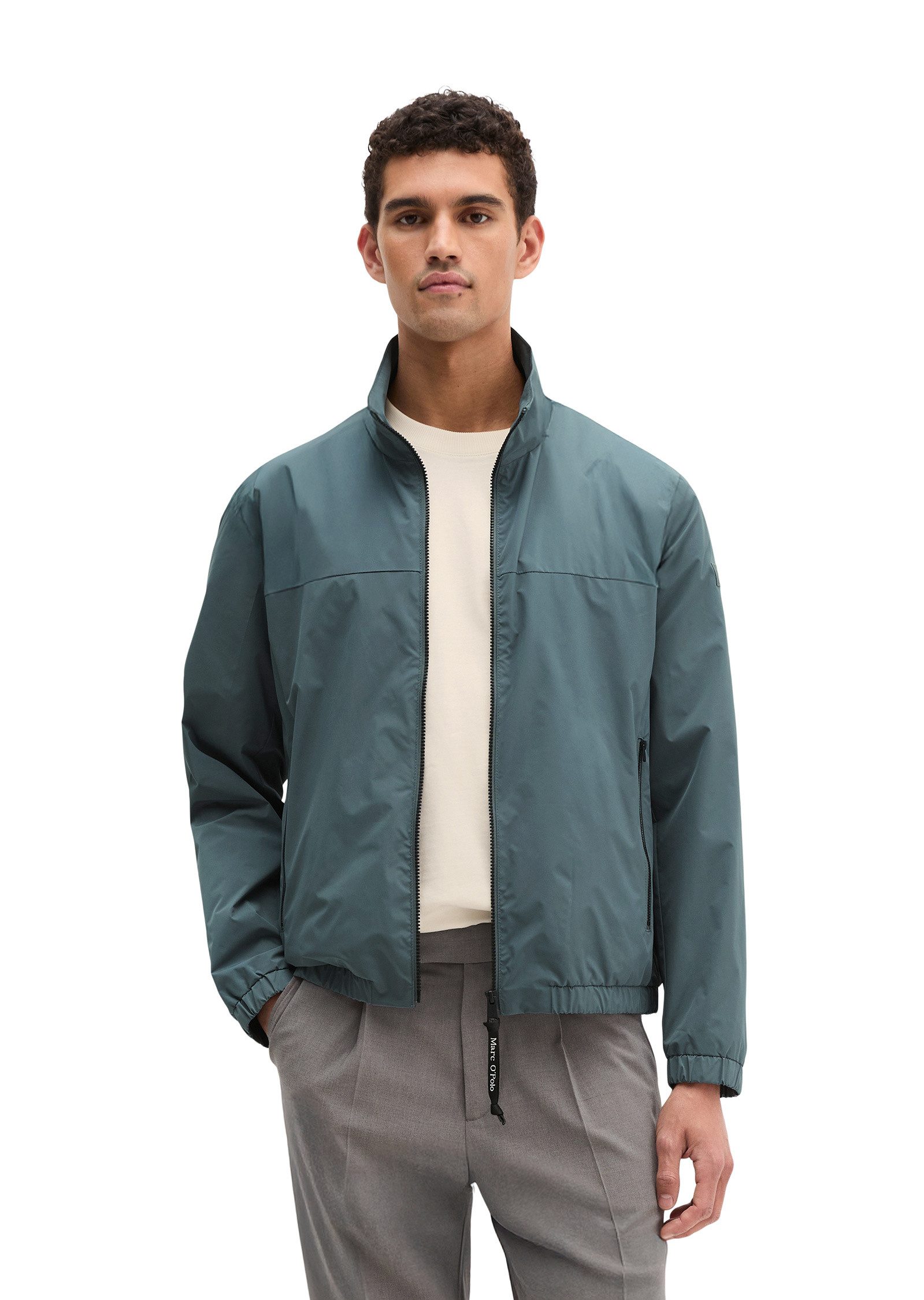 Outdoorjacke aus recyceltem Polyester