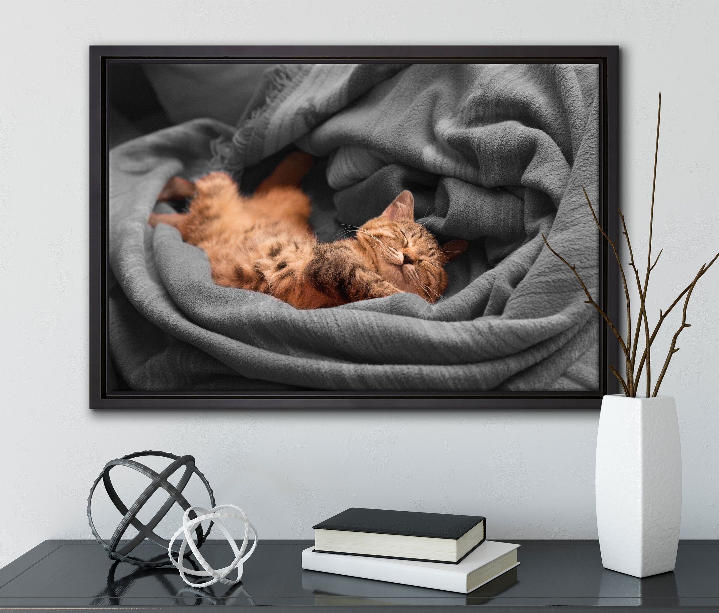 bespannt, Wanddekoration Katze, inkl. Schattenfugen-Bilderrahmen einem St), fertig Leinwandbild (1 Leinwandbild gefasst, schlafende bezaubernde Zackenaufhänger in Pixxprint