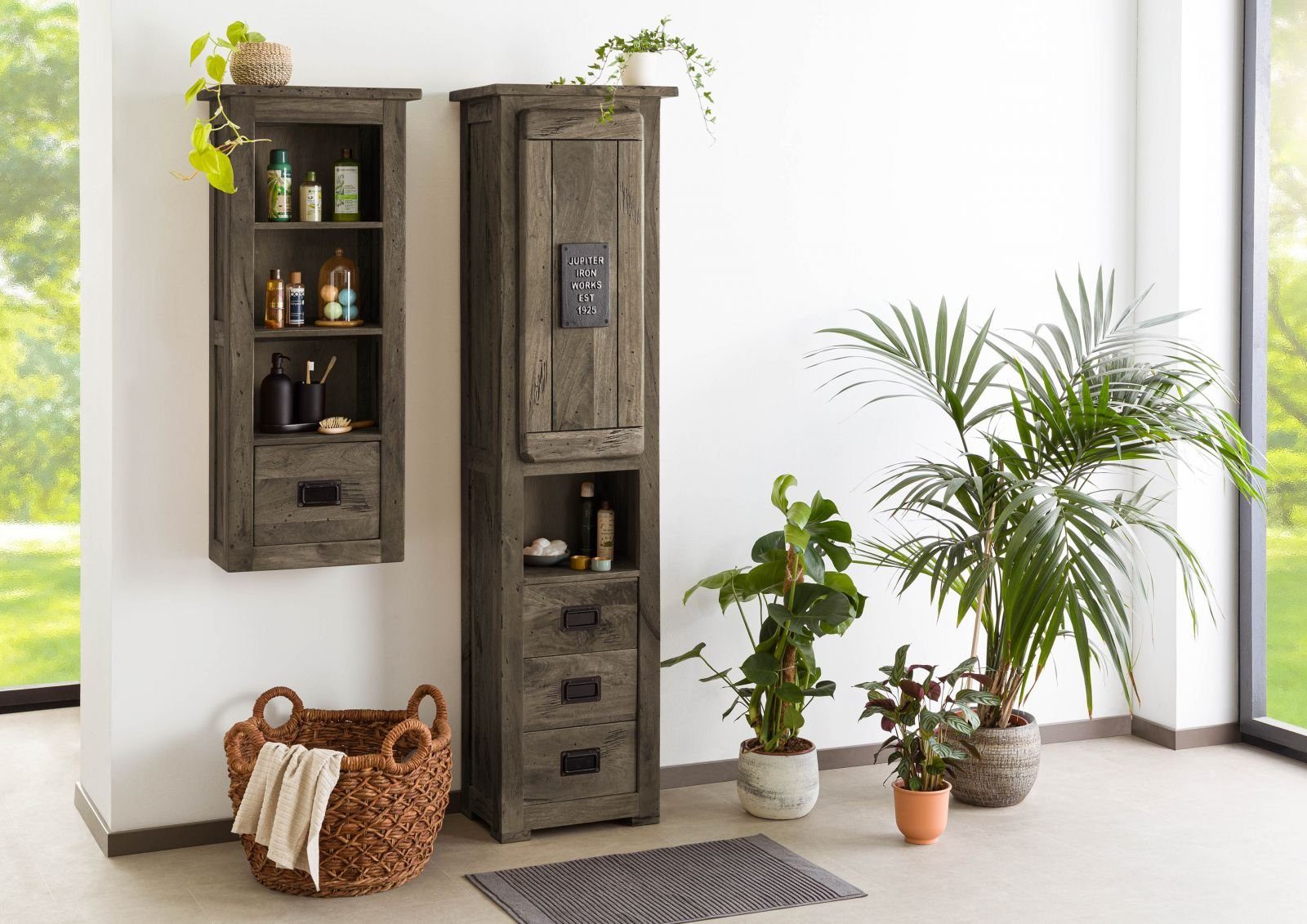 Massivmoebel24 Dreh-/Schwebetürenschrank RAILWAY (Mango 50x35x195 grau günstig online kaufen
