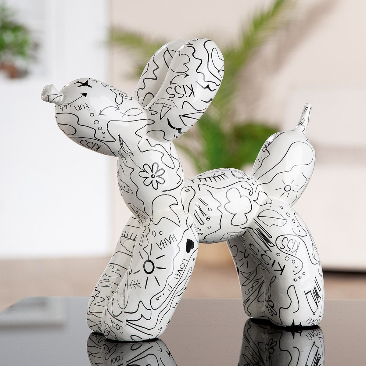 GILDE Skulptur Moderne Ballonhund Skulptur mit Einliniendesign, Weiß (1 St)