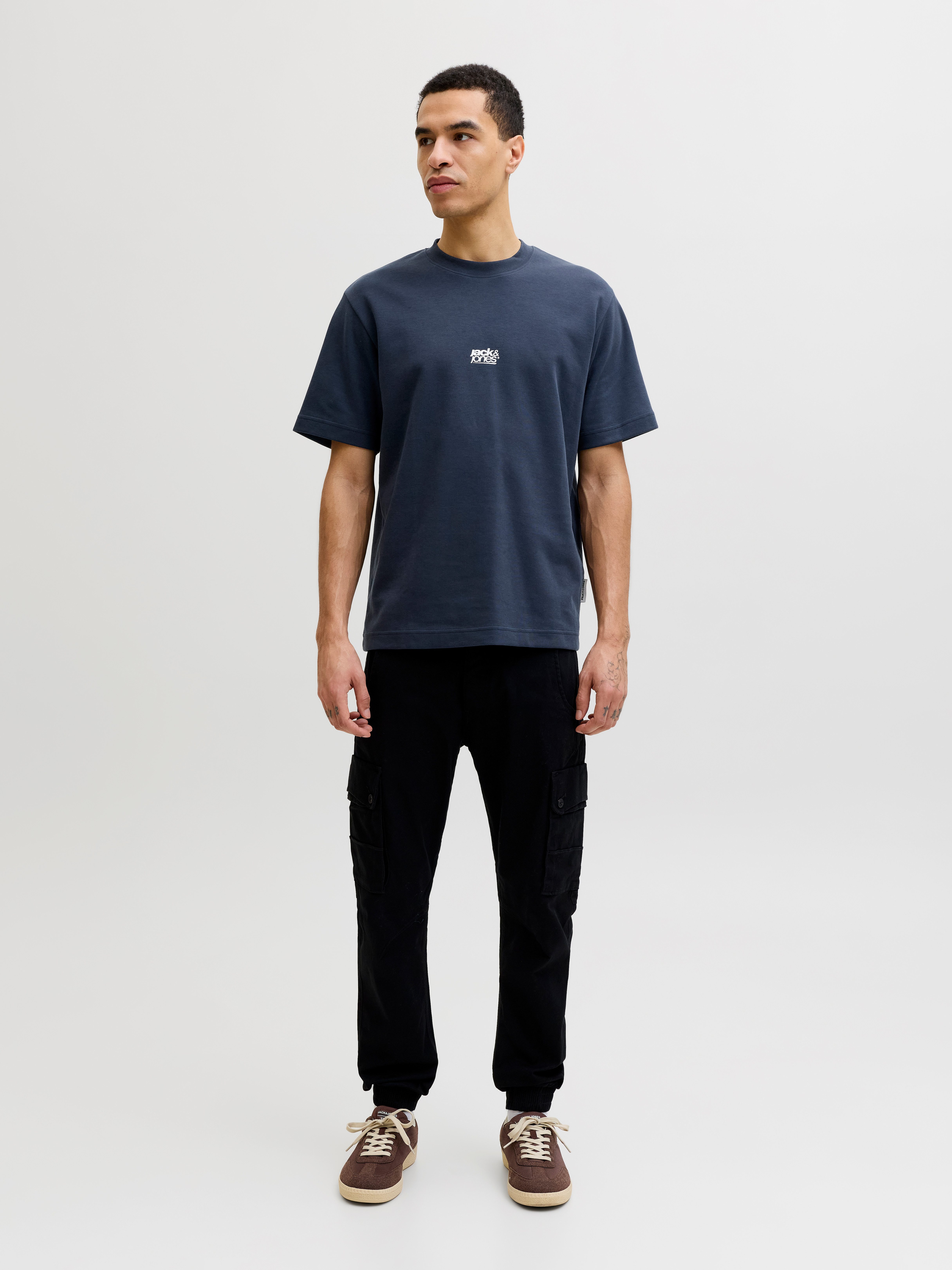 Jack & Jones T-Shirt JCOBREEZE BACK PRINT TEE SS CREW EA26 – Bild 4 von 5