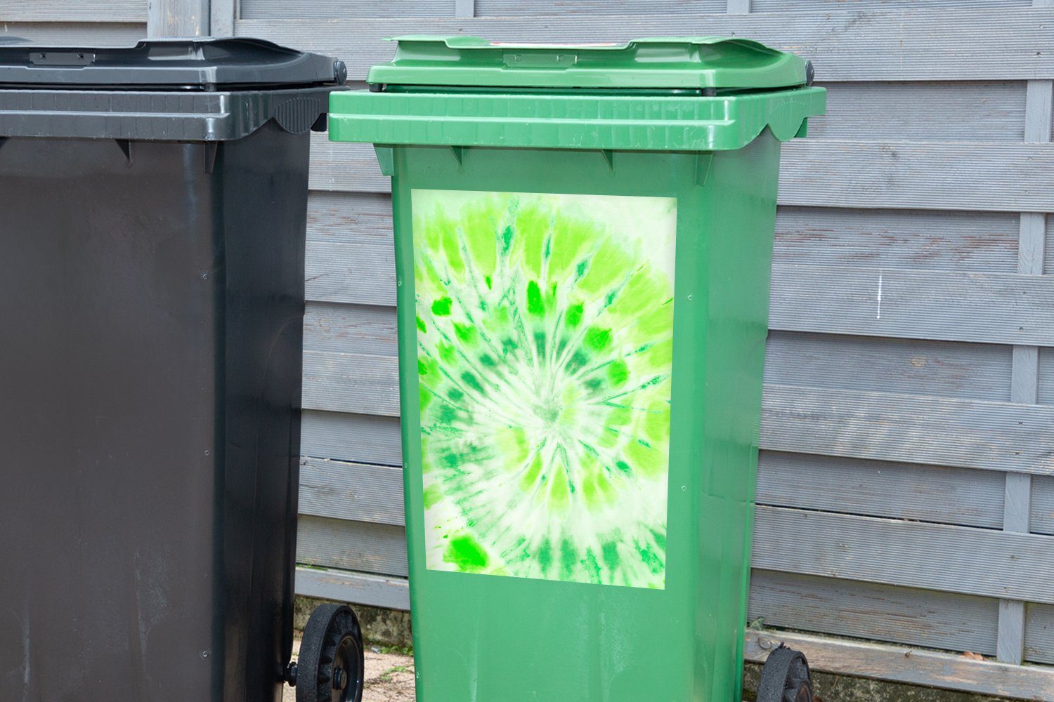 Container, St), Mülltonne, Wandsticker (1 MuchoWow - Grün Spirale Abfalbehälter Mülleimer-aufkleber, Sticker, Krawattenfärbung -