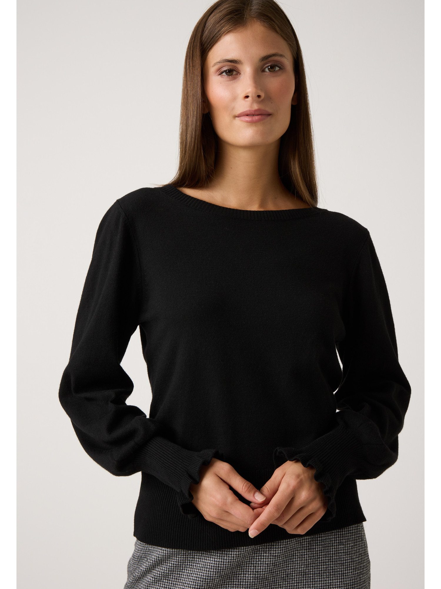 MORE&MORE Rundhalspullover femininer, schmaler Viskosemix-Kurzpullover günstig online kaufen