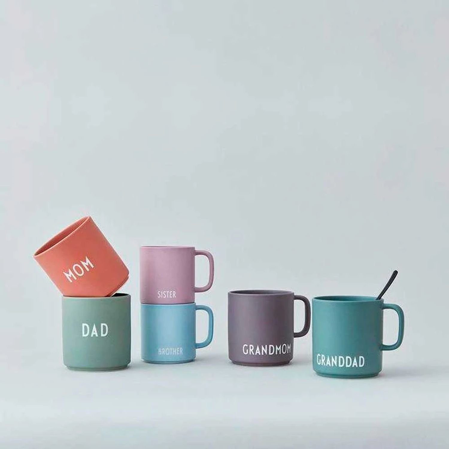 Design Letters Tasse Favourite Cup mit Henkel Brother, Porzellan