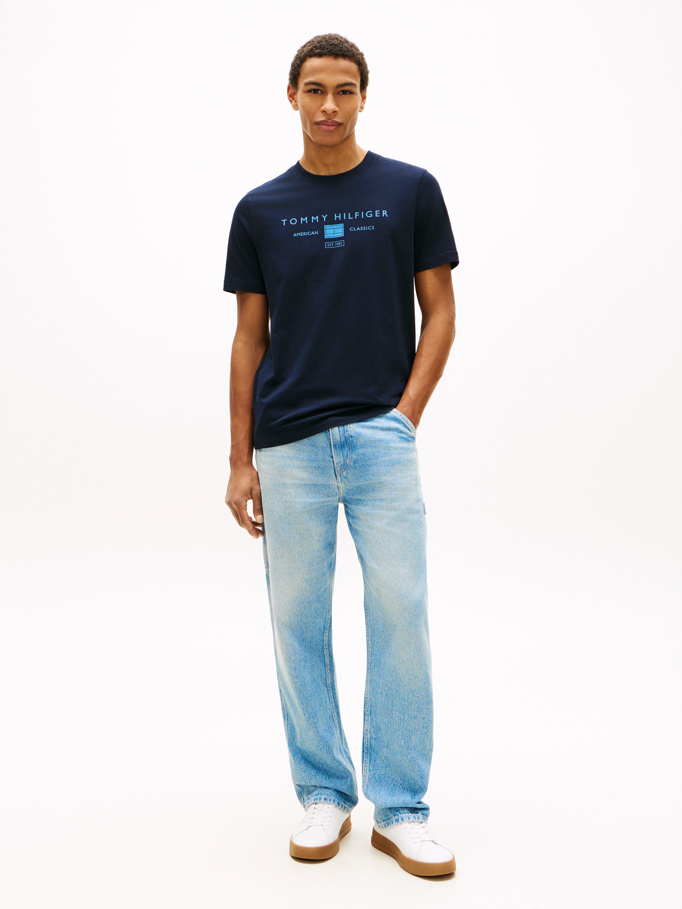 Tommy Hilfiger T-Shirt BRAND LOVE MONO STACK aus Jersey mit Logo