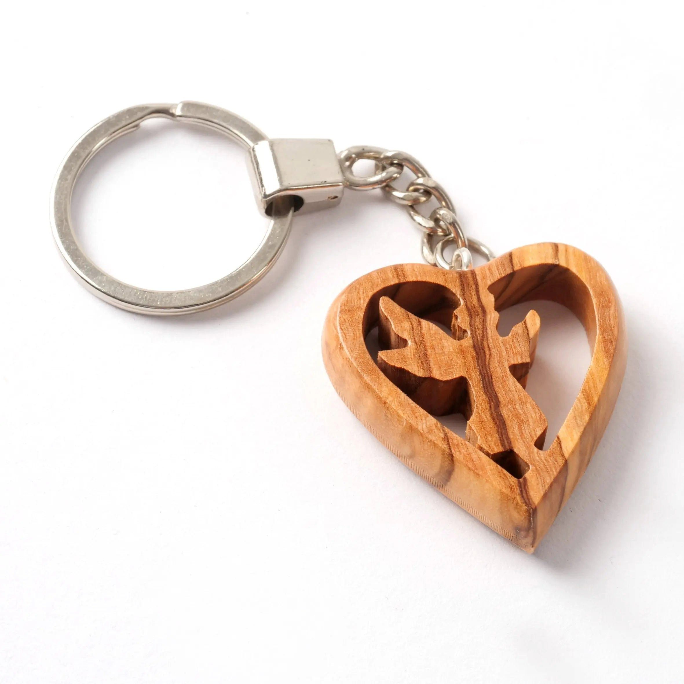 Kassis Engelfigur Schlüsselanhänger mit Schutzengel im Herz aus Olivenholz, handgemacht, umweltfreundlich, Naturprodukt, aus Bethlehem