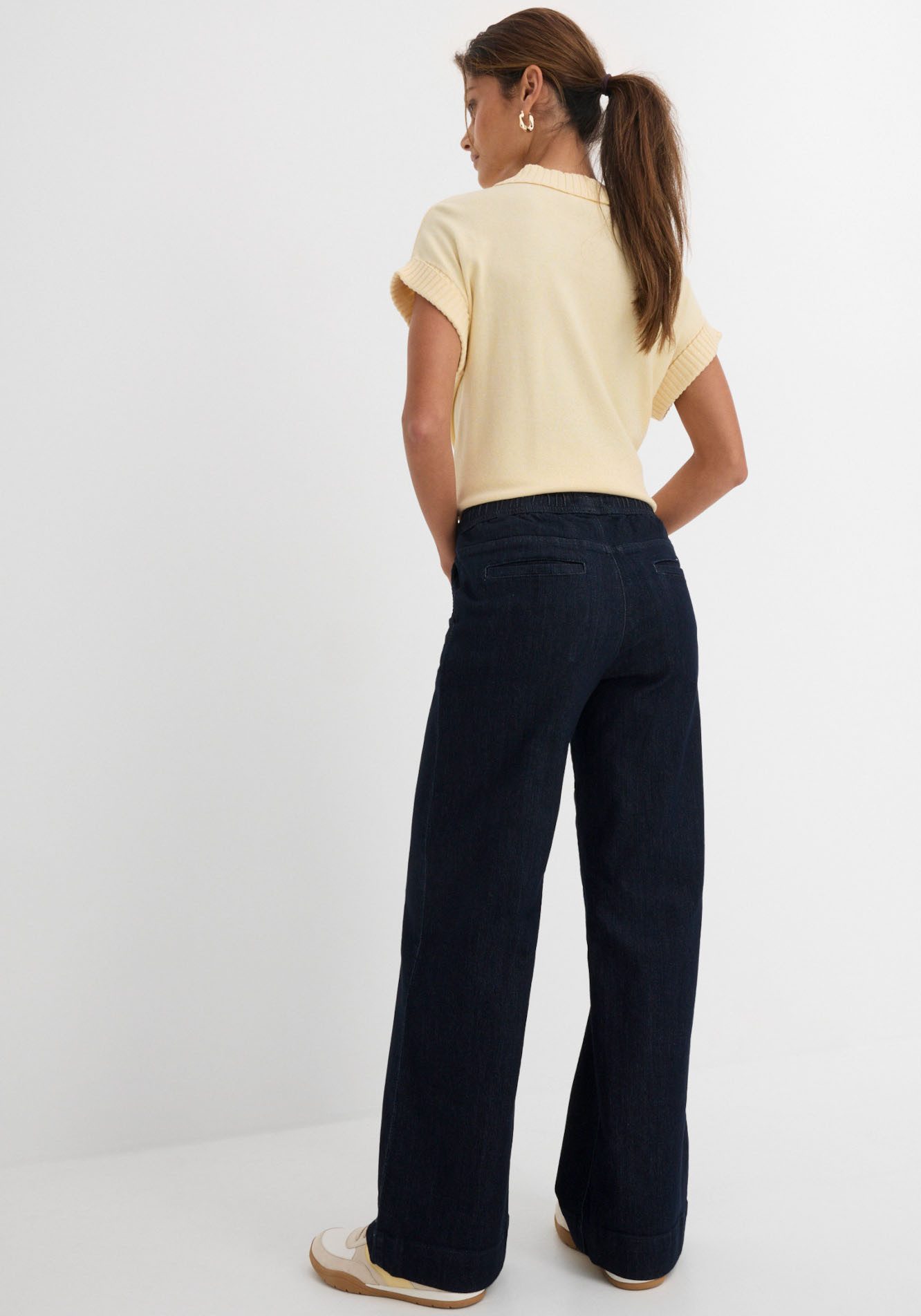 bonprix Weite Jeans Loose Fit Passform, mit elastischem Bund und Tunnelzug