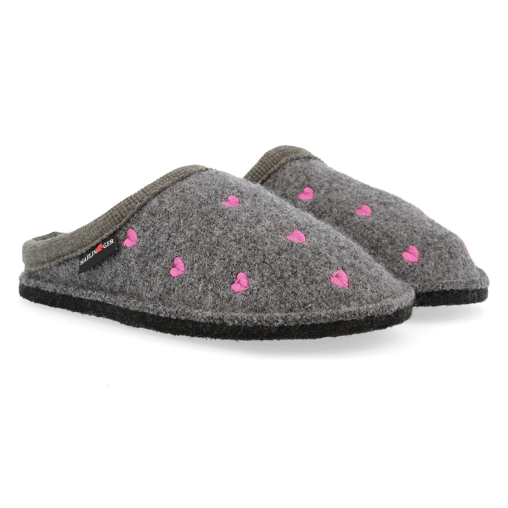 Haflinger Flair Valentine Pantoffeln aus gewalkter Wolle Herzmotiv Unisex Hausschuh – Bild 4 von 5
