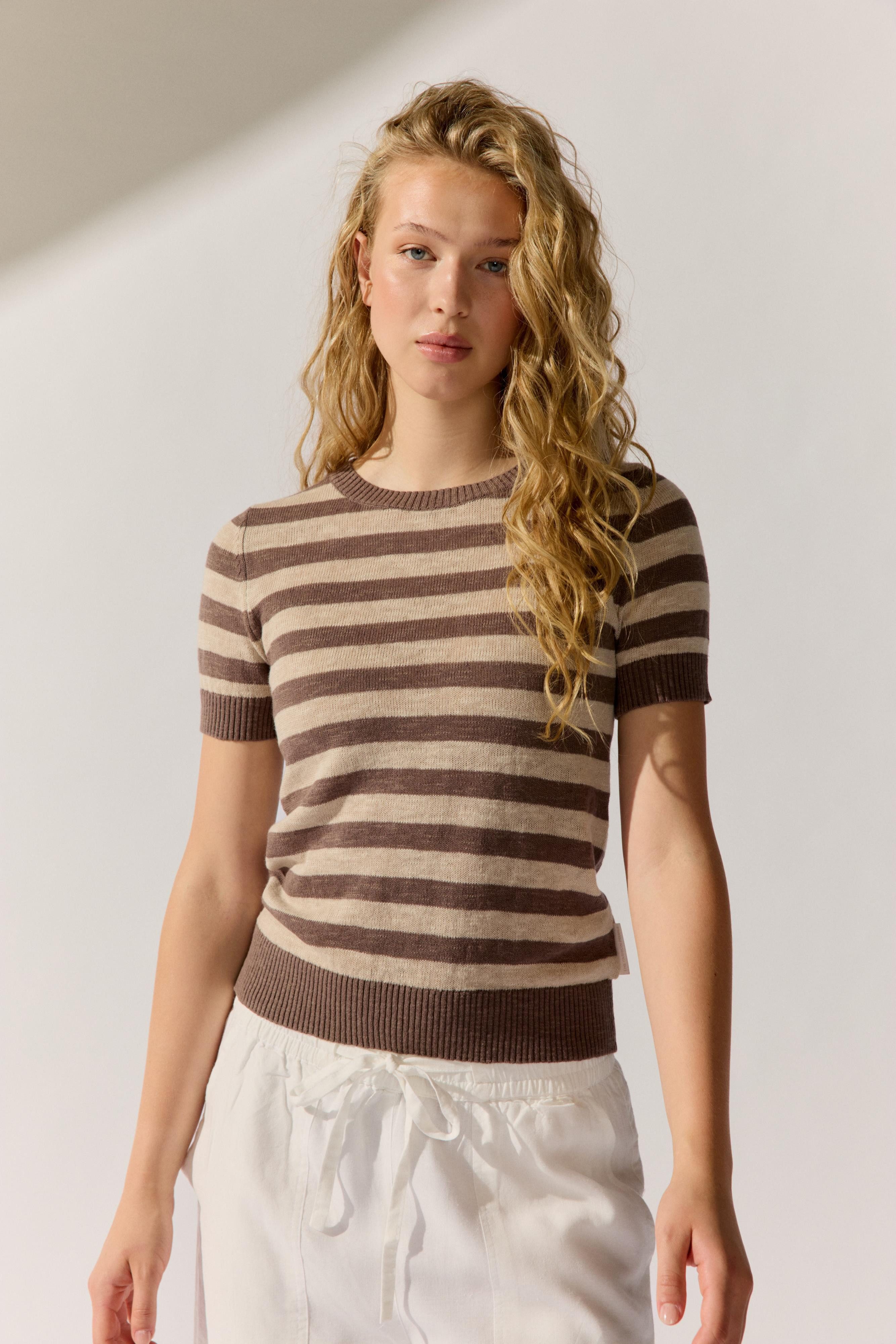 THE FASHION PEOPLE Shorts