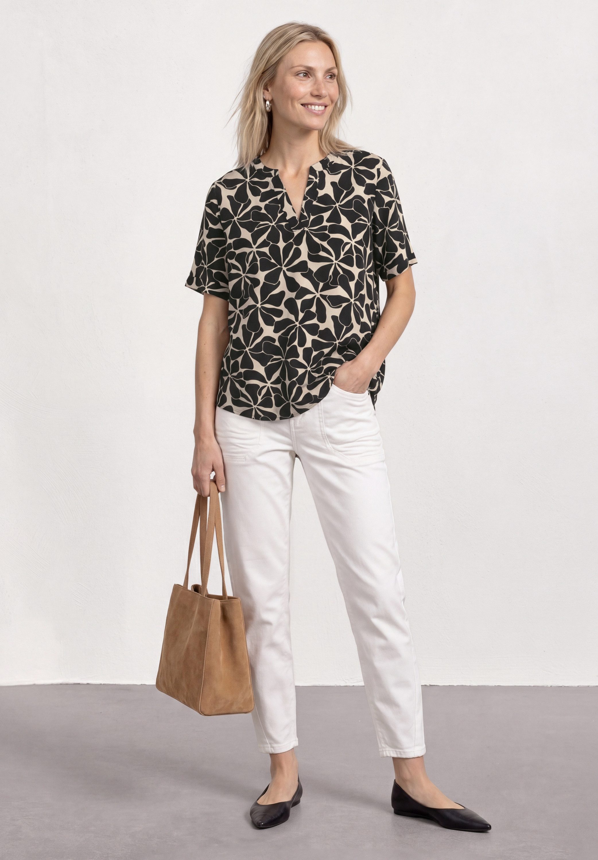 STREET ONE Shirtbluse aus softer Viskose – Bild 3 von 5