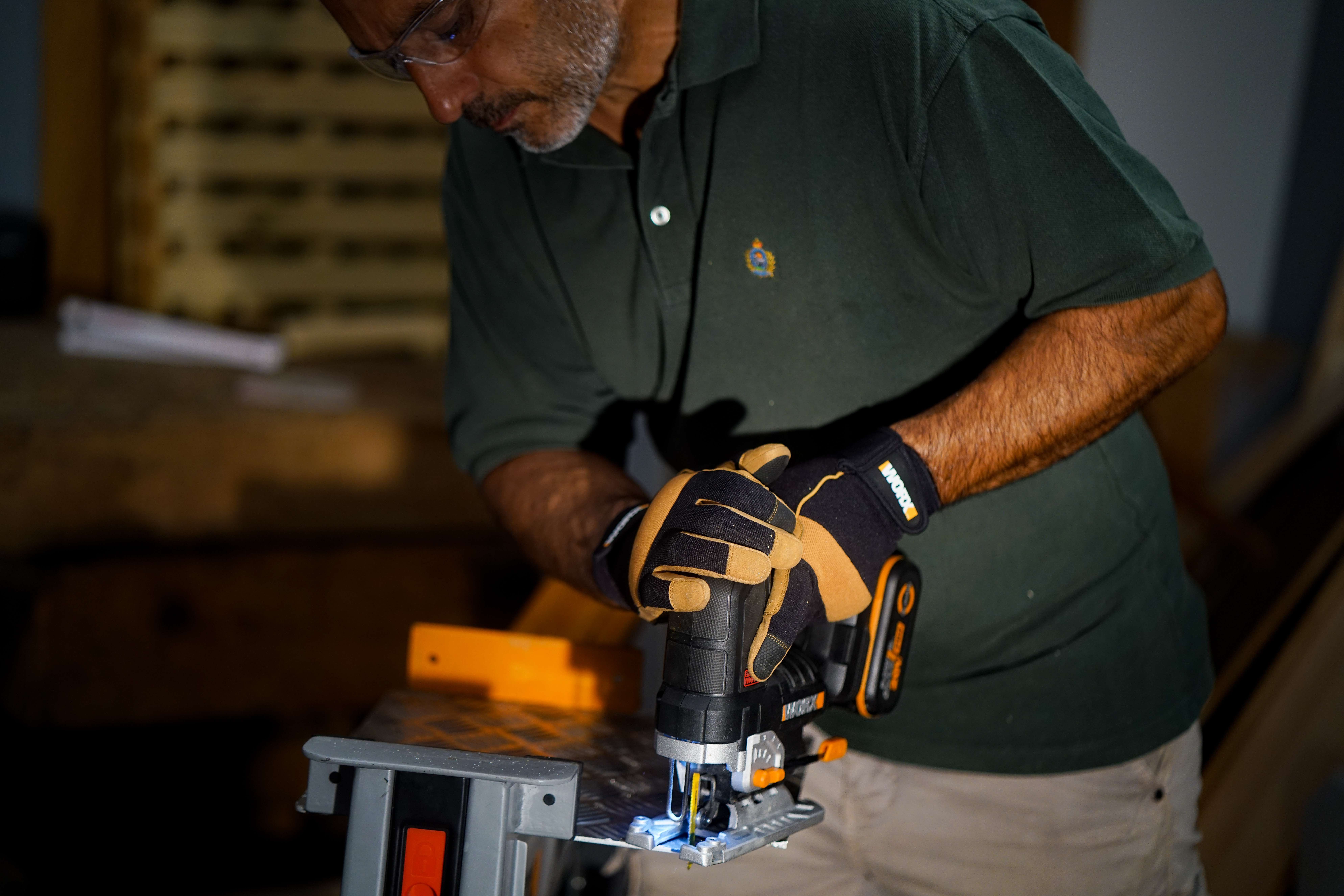 Worx Akku-Stichsäge NITRO WX542, Brushless-Motor, mit Absaug-Adapter, inkl. Akku & Ladegerät