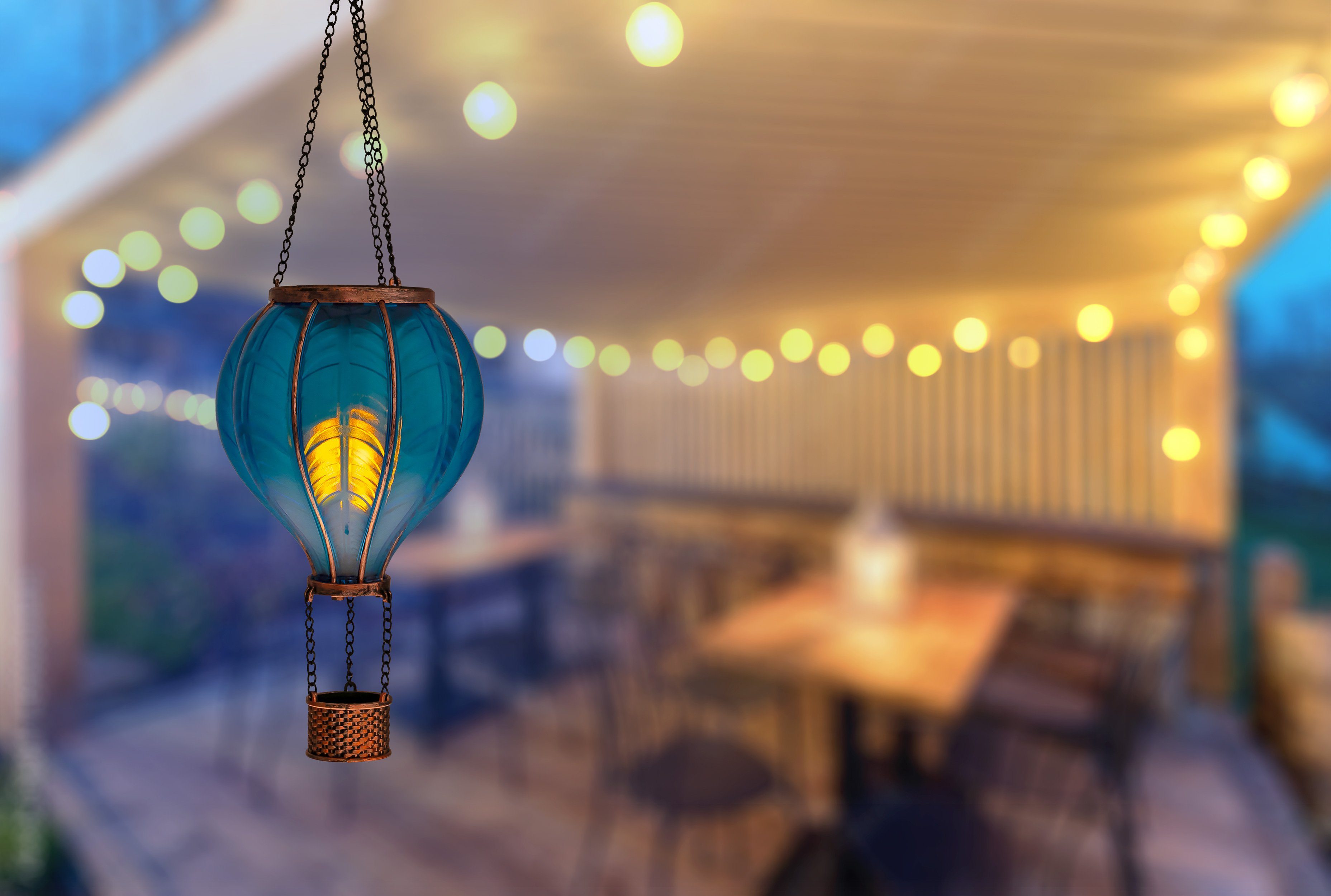 IC Gardenworld LED Solarleuchte LED Solar Heißluftballon mit Flammeneffekt Beleuchtung zum Aufhängen, LED fest integriert, warm-weiß mit Flammeneffekt, 20 warm-weiße Lichter