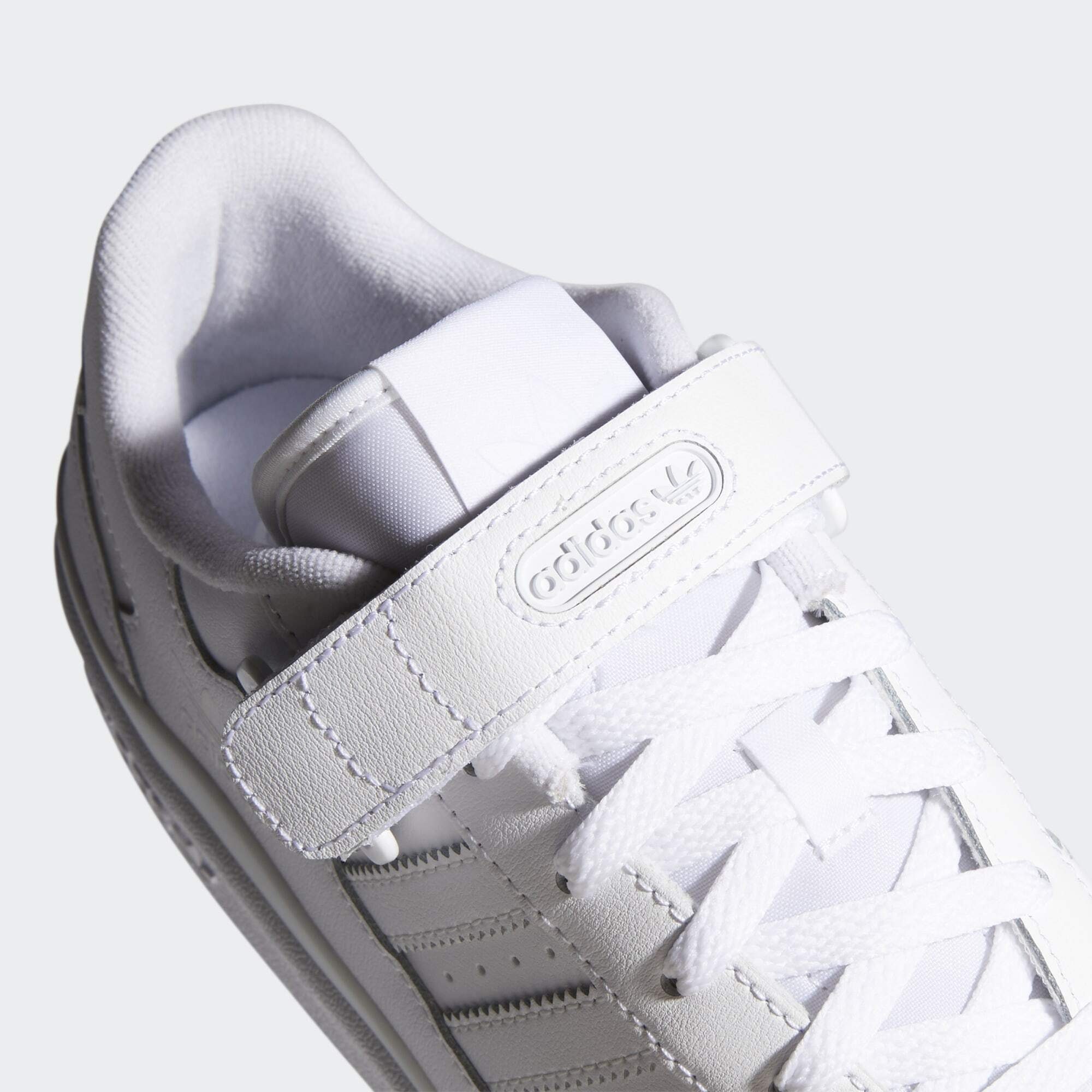 Sneaker SCHUH / Cloud LOW White Cloud White Originals White FORUM Cloud / adidas