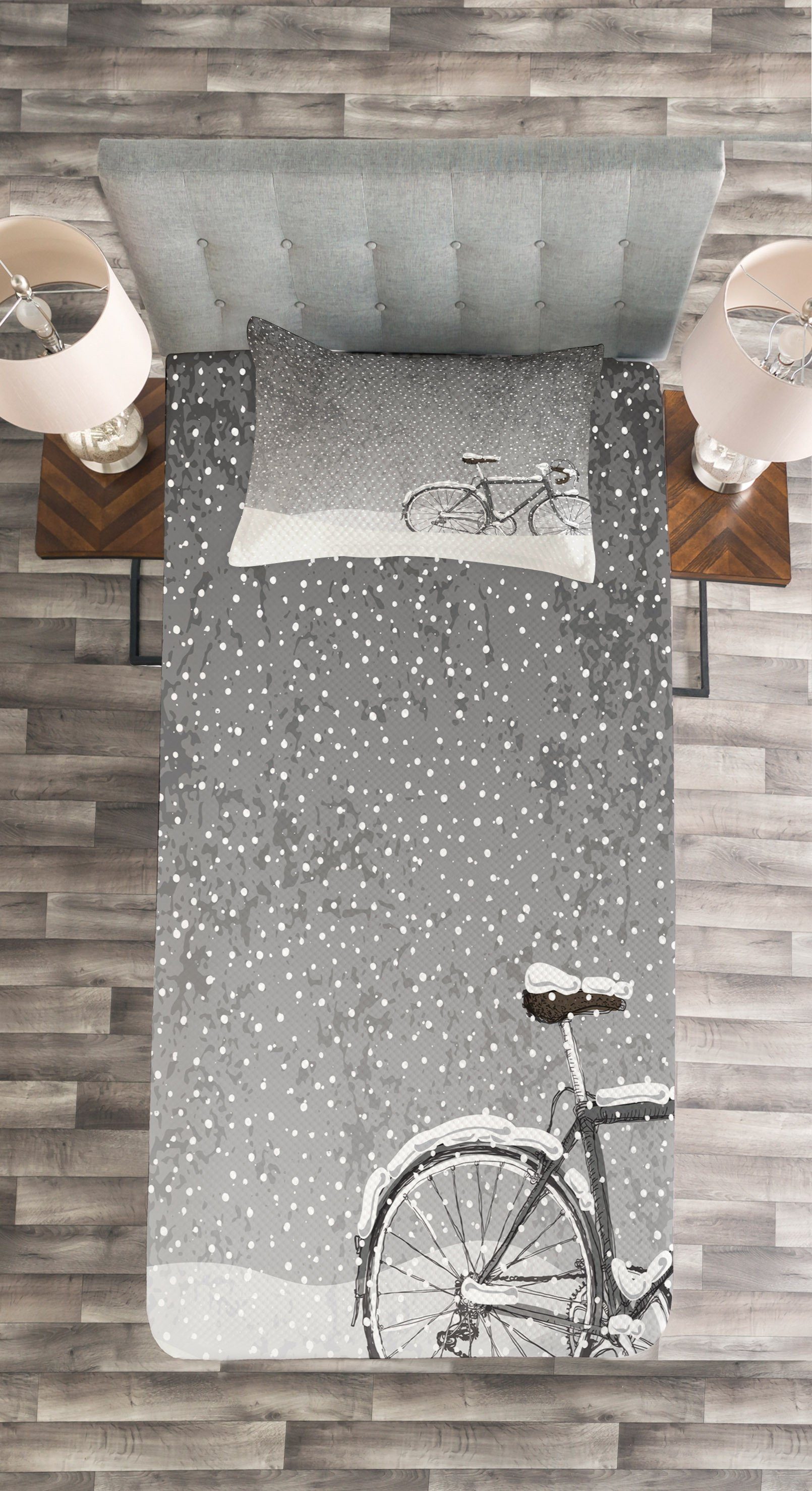 Tagesdecke Set mit Kissenbezügen Waschbar, Szene Schnee Fahrrad Abakuhaus, Winter Ruhe