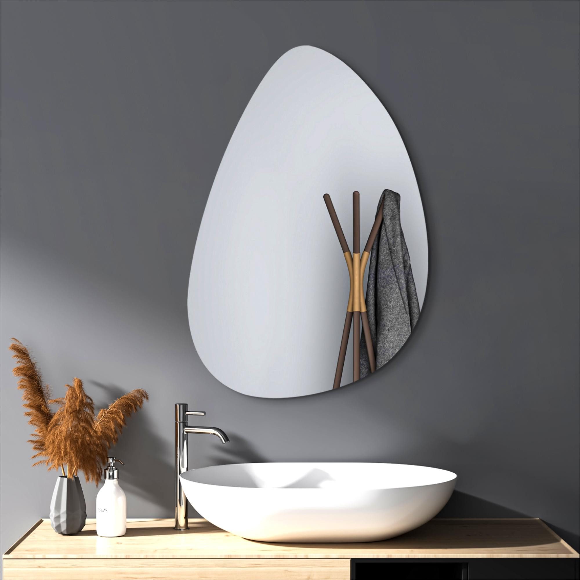 WDWRITTI Badspiegel Asymmetrisch 45x70cm Badezimmerspiegel ohne Beleuchtung Modern (Wandspiegel Rahmenlos, Wassertropfen), HD, explosionsgeschützt, umweltfreundlich