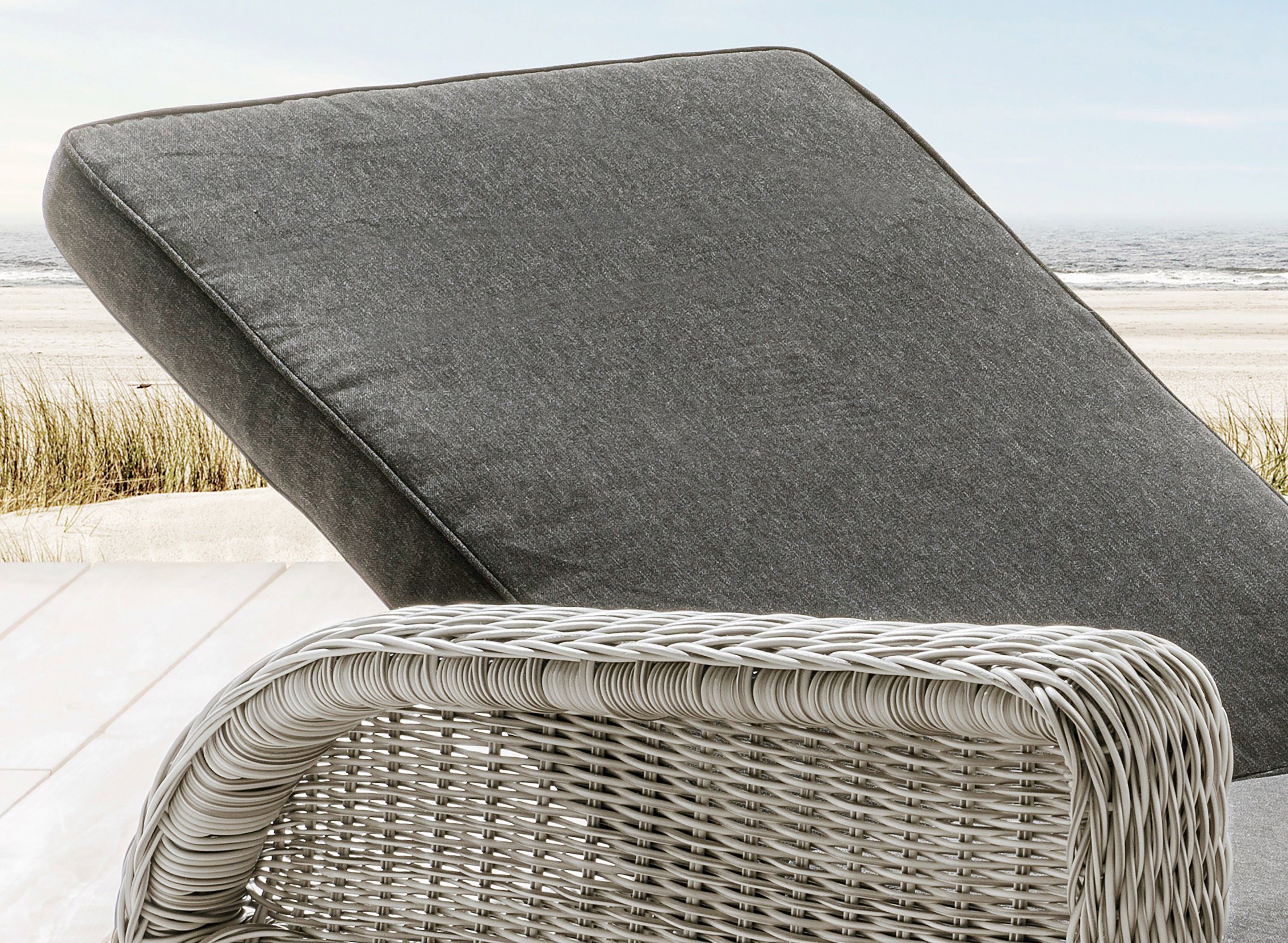Destiny Gartenliege CASA, Aluminium, Polyrattan, m. Rollen und Auflage, 202x83x58cm, verstellbar