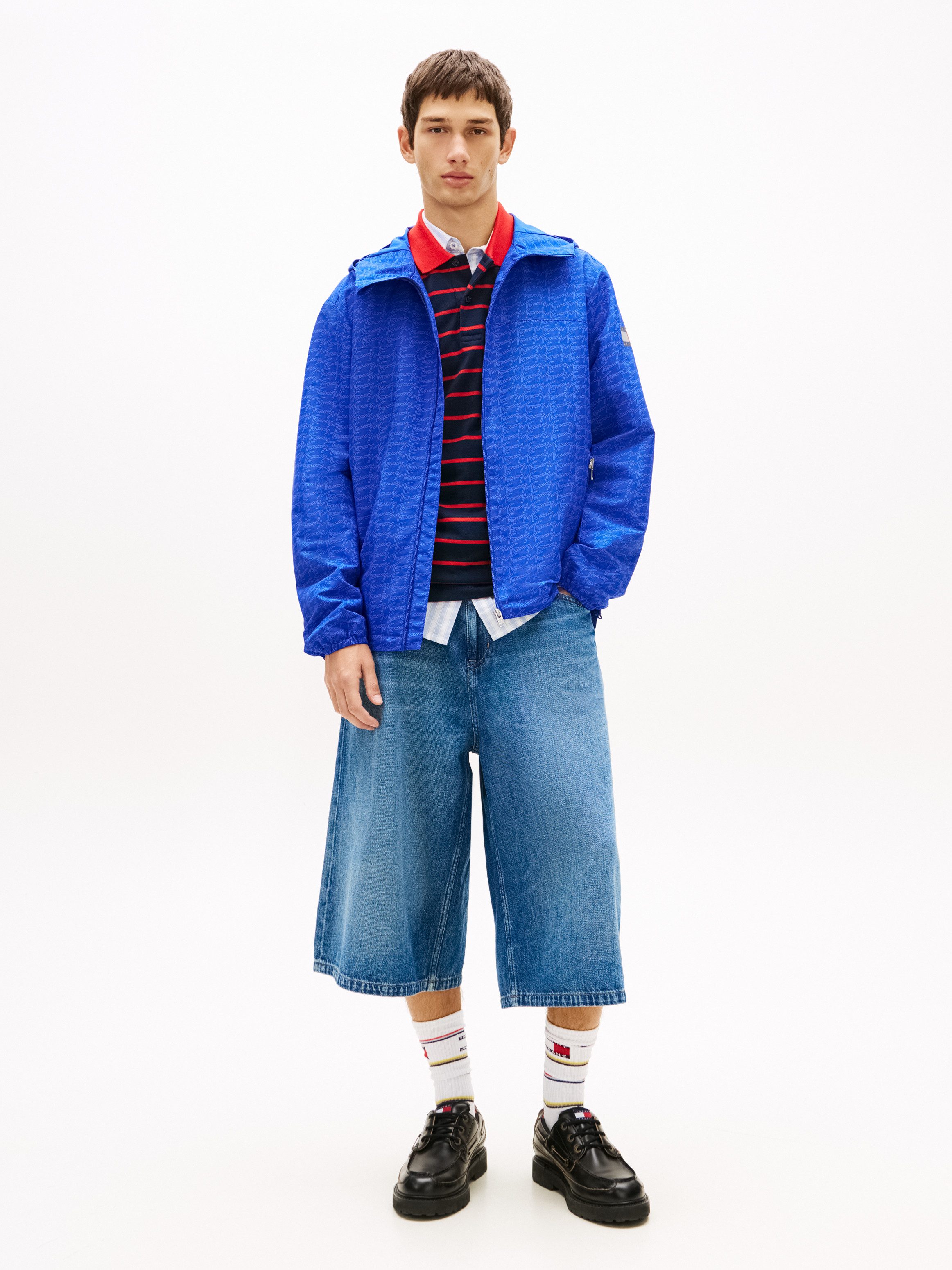 Tommy Jeans Windbreaker TJM AOP PACKABLE wasserabweisend, winddicht, verstaubar