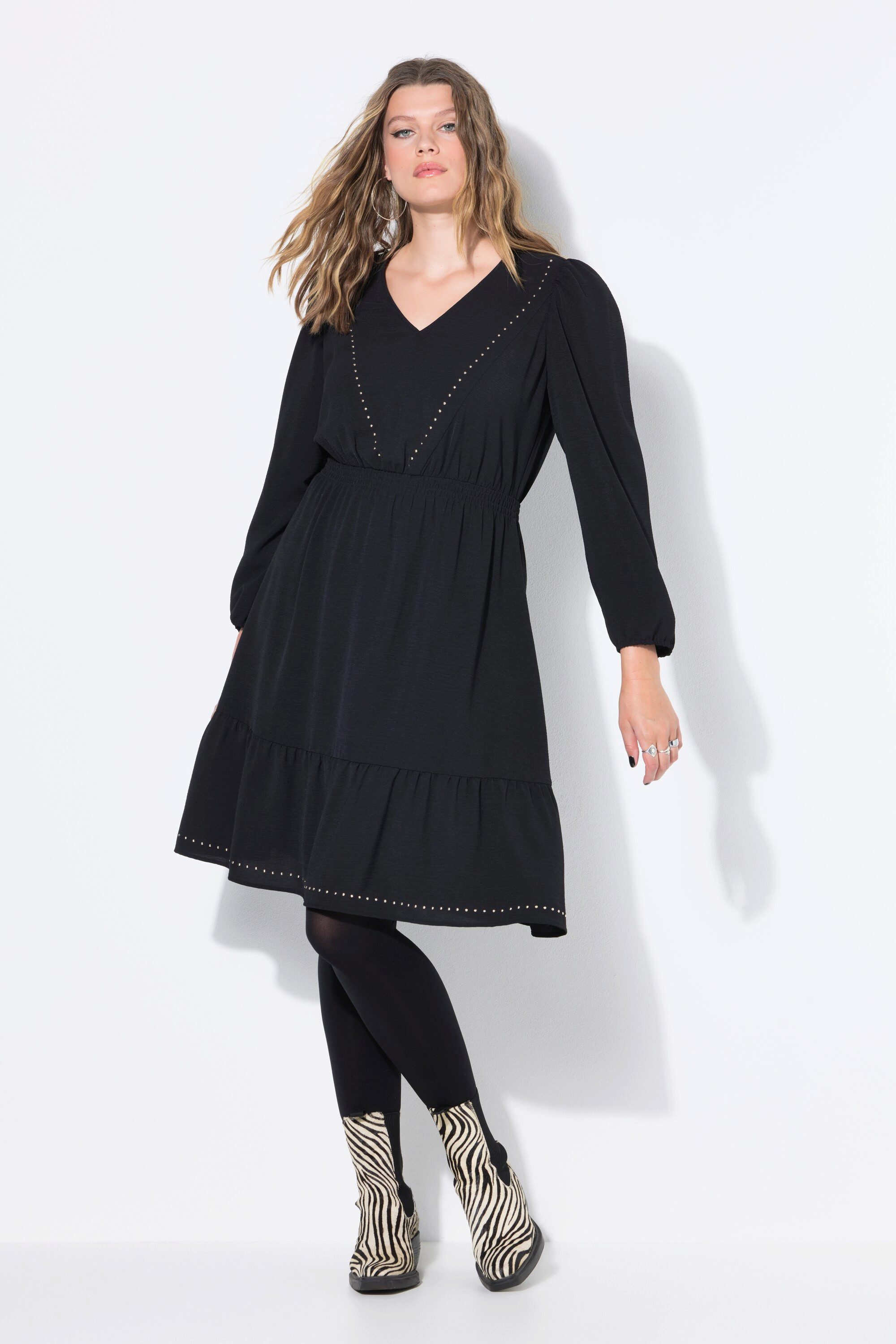 Studio Untold Jerseykleid Kleid A-Line V-Ausschnitt mit Ziernieten günstig online kaufen