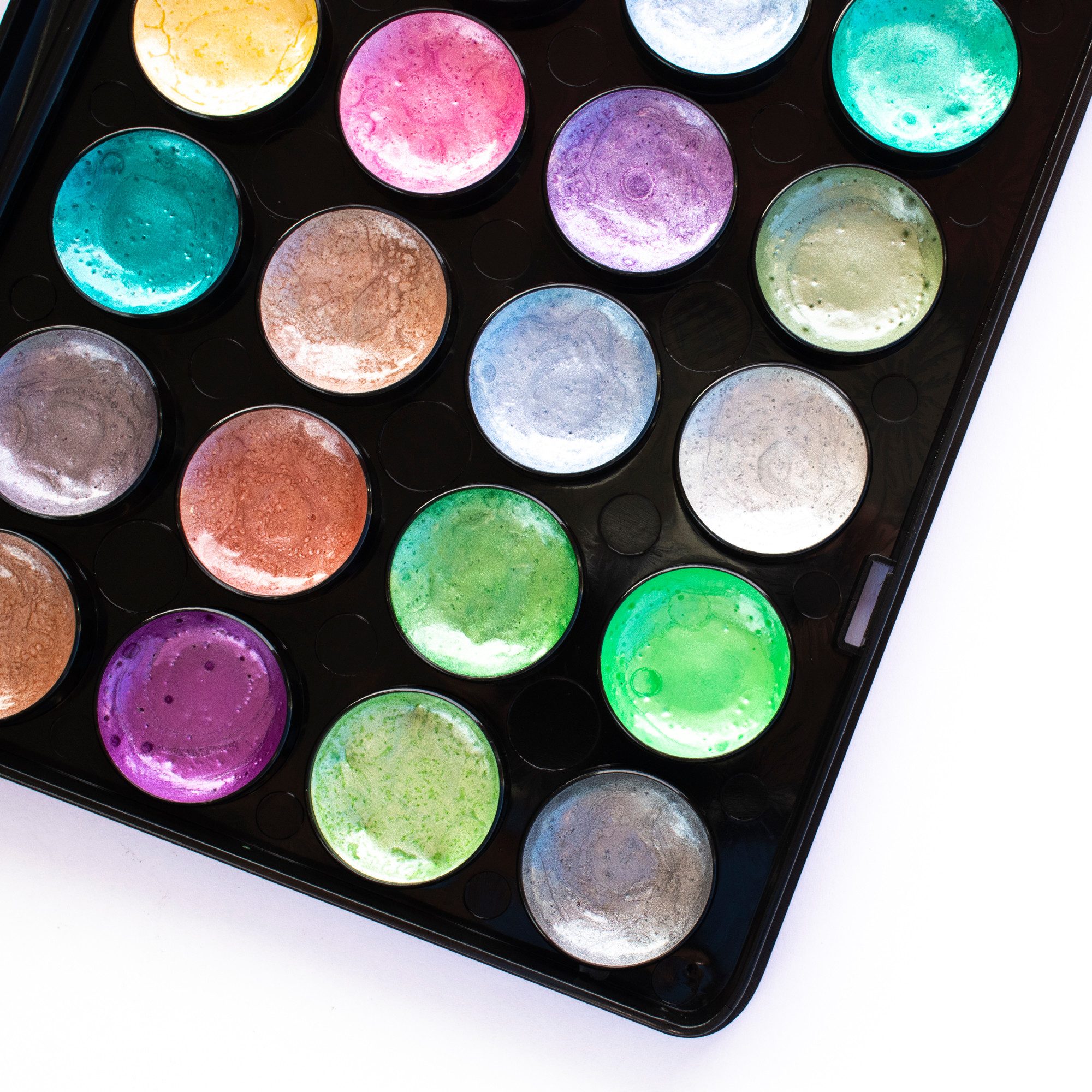 Mont Marte Aquarellfarbe SIGNATURE Wasserfarben Set - 36 Metallic Aquarellfarben mit 1 Pinsel, – Ideal für Aquarellmalerei – Für Kinder, Schüler, Anfänger & Künstler