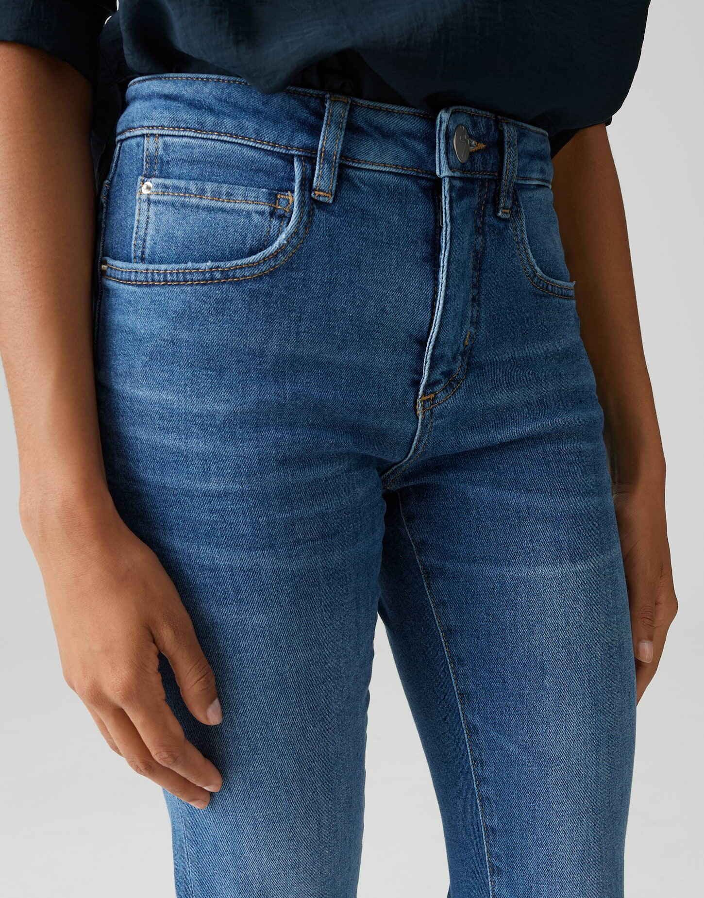 OPUS Slim-fit-Jeans Slim Jeans EVITA Mid Rise mit Stretch-Anteil