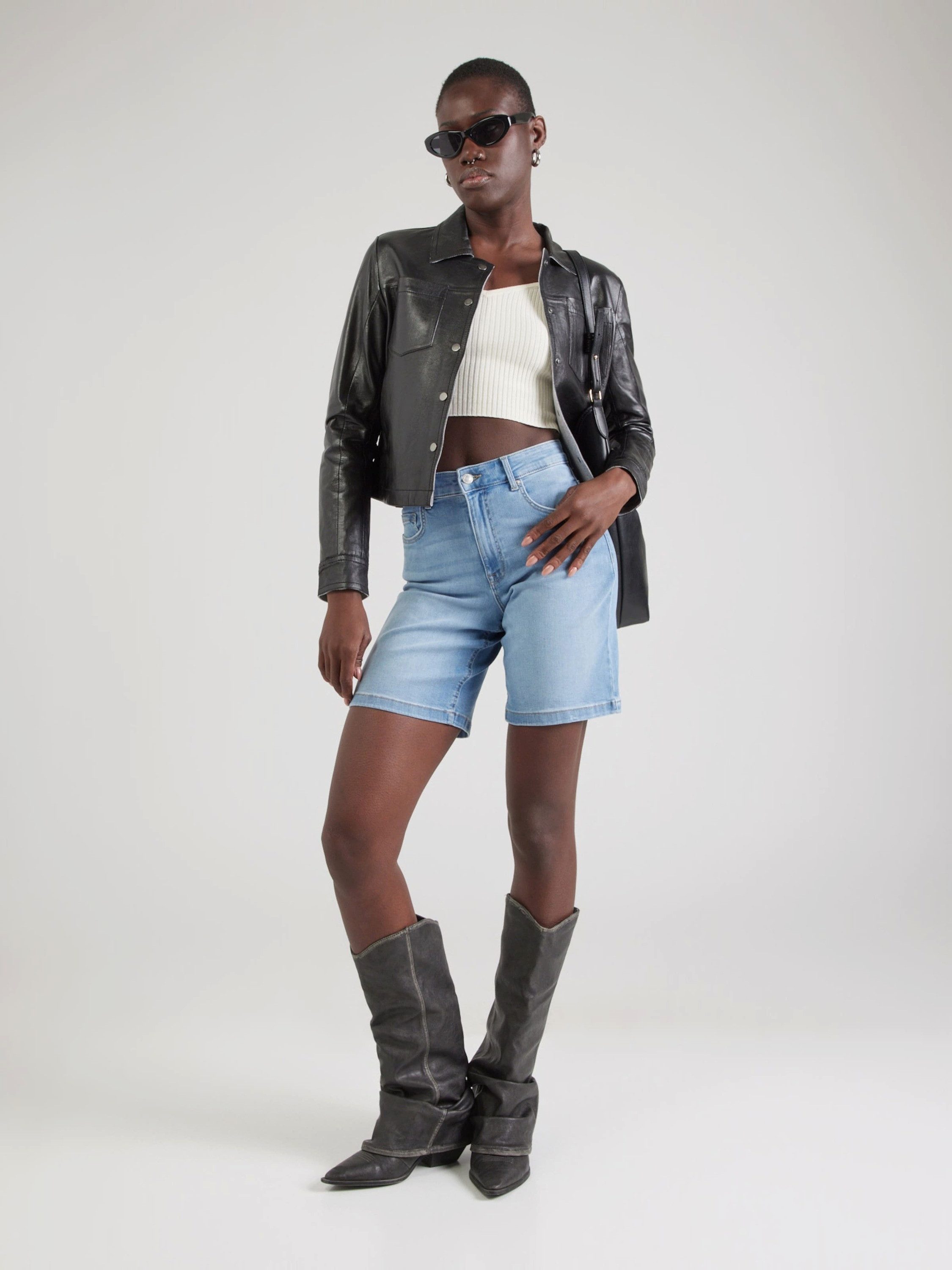 ONLY Jeansshorts ONLMadison (1-tlg) Plain/ohne Details