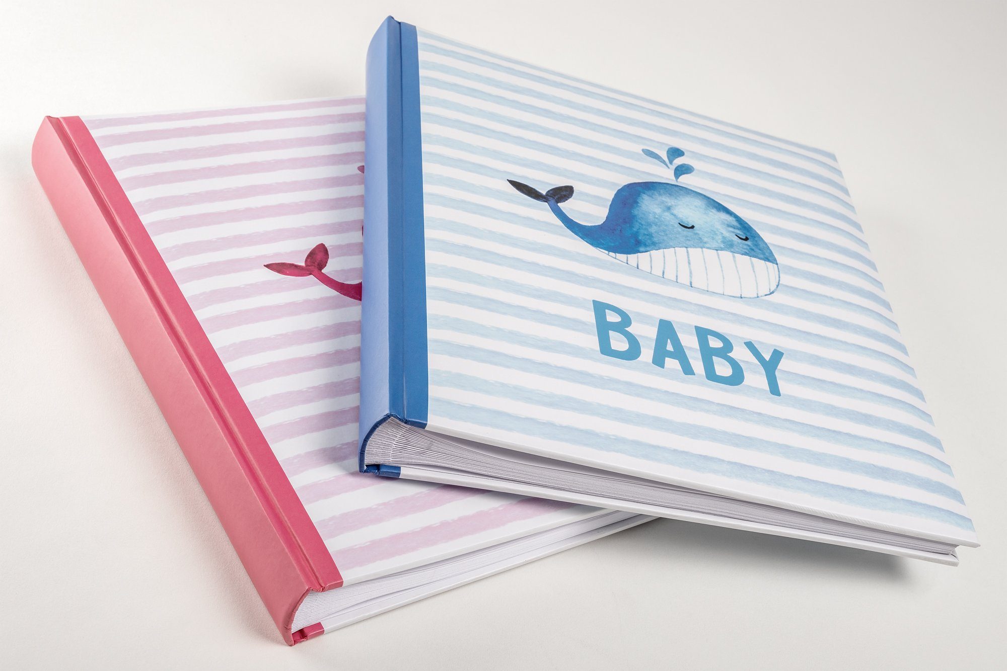 Walther Design Fotoalbum Babyalben Sam, buchgebundenes Babyalbum, laminierter Kunstdruckeinband