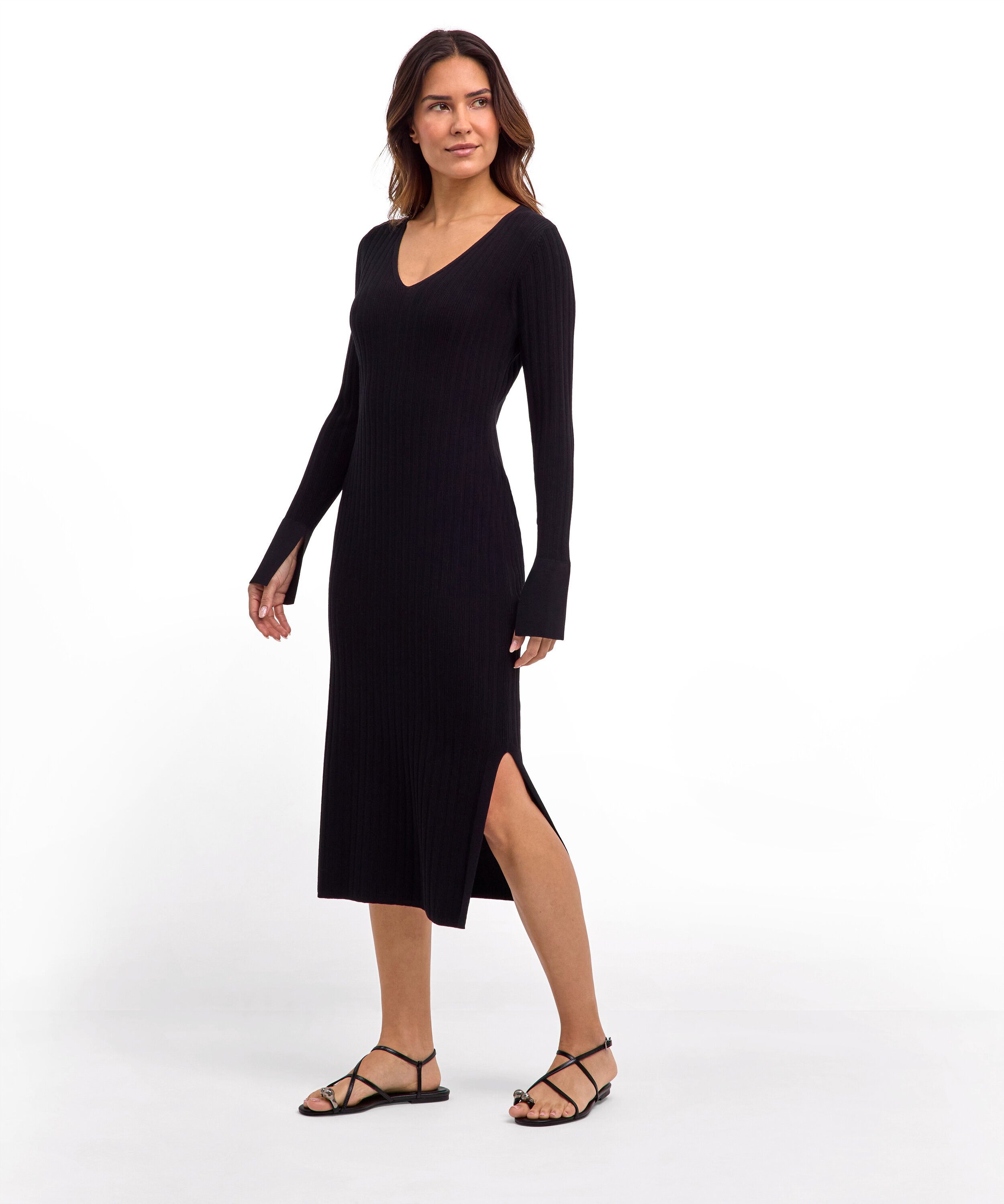 FALKE Strickkleid Kleid mit feiner Rippstruktur (1-tlg) mit feiner Rippstruktur