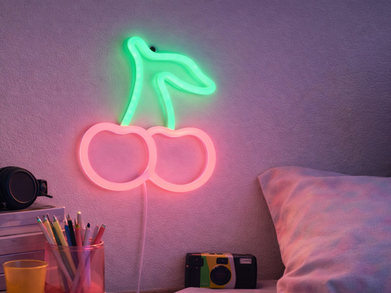 Reality Leuchten LED Dekolicht Flaches Neon-Schild Kirschen, Höhe 22cm, LED fest integriert, USB Dekoleuchte, Wand Deko Lampe Kirschen mit Netzteil & Schalter