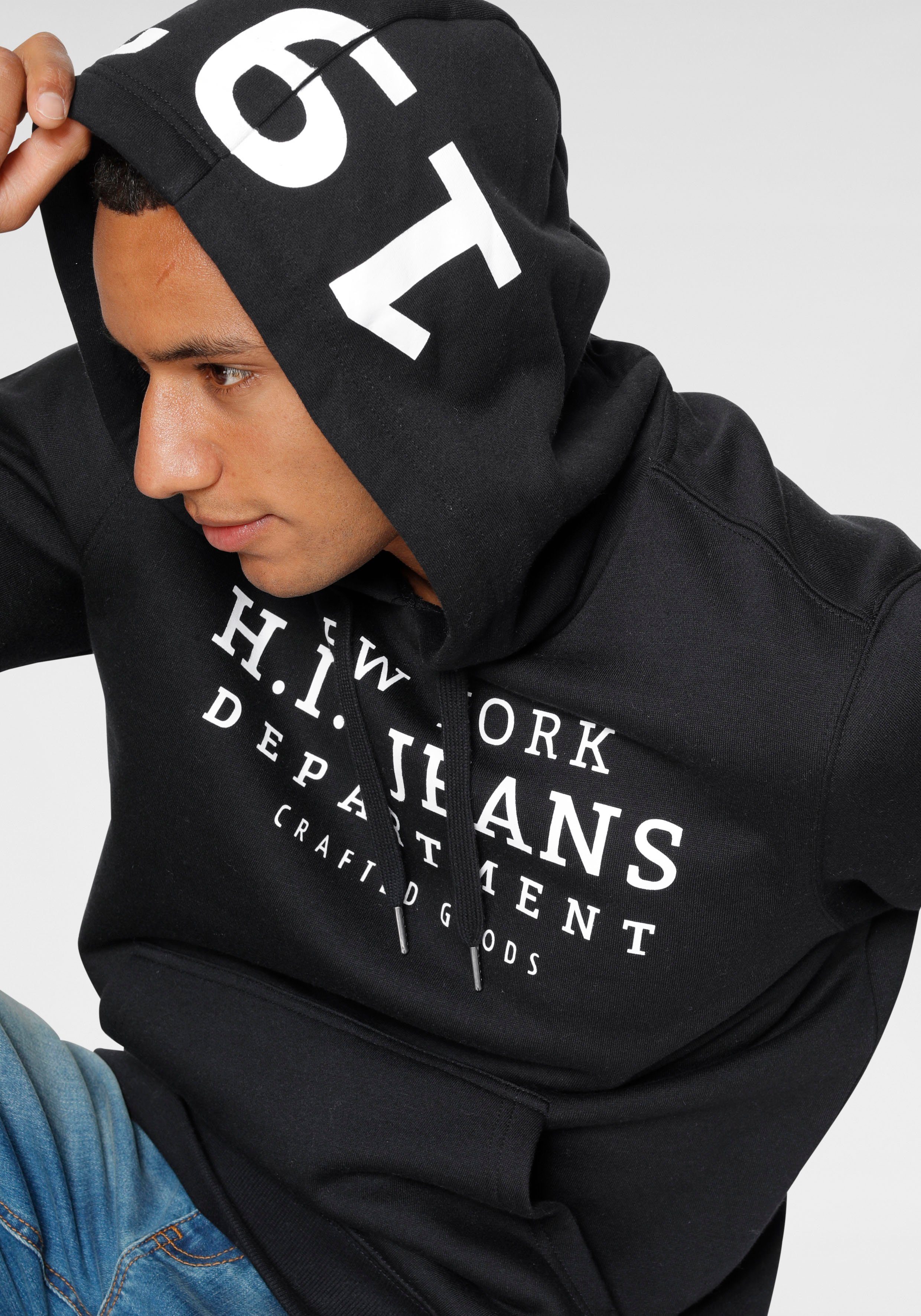 H.I.S Kapuzensweatshirt mit Zahlenprint der an Kapuze schwarz