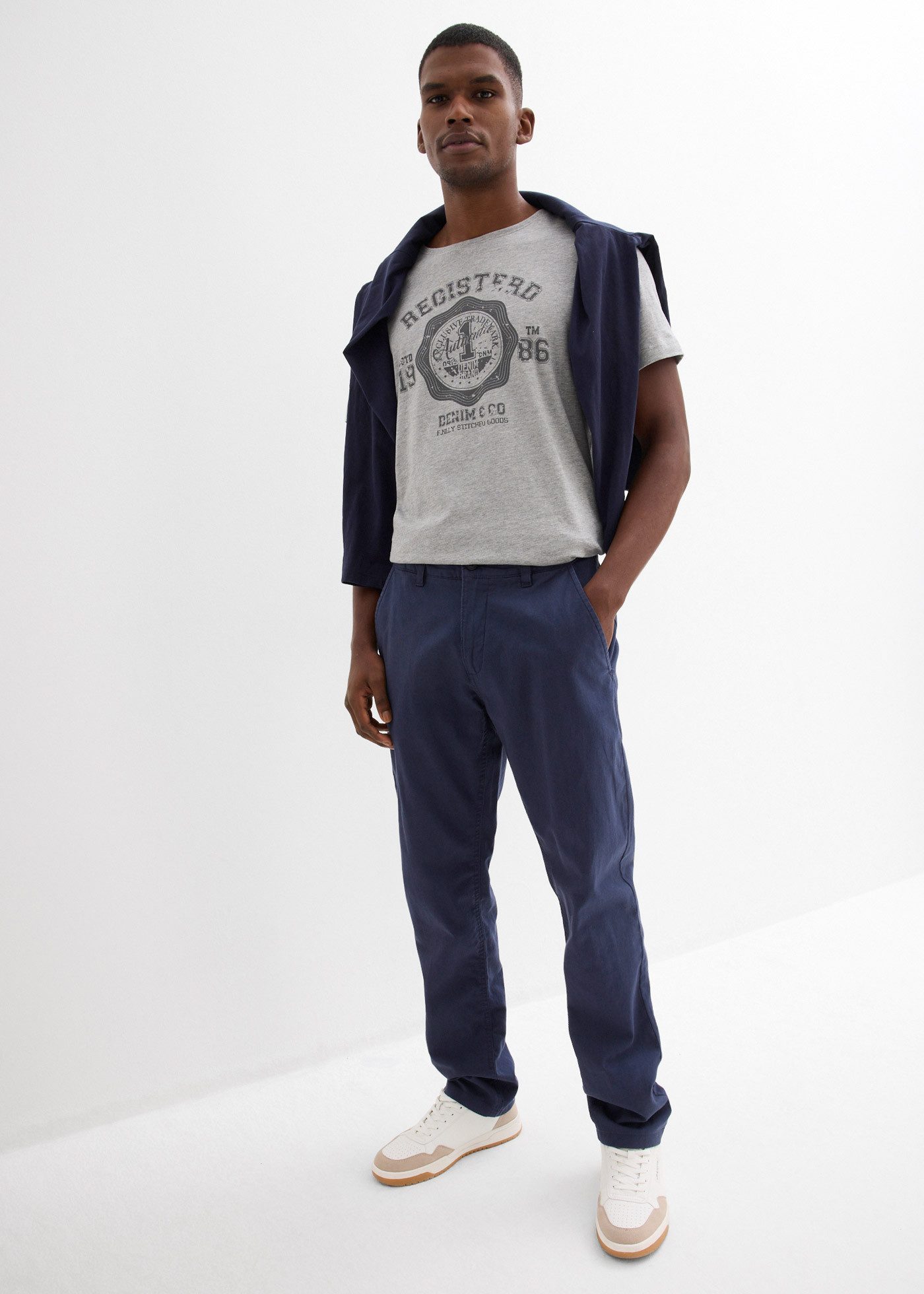 bonprix Chinohose aus Leinen und Baumwolle, Regular Fit, im Chino-Stil – Bild 4 von 5