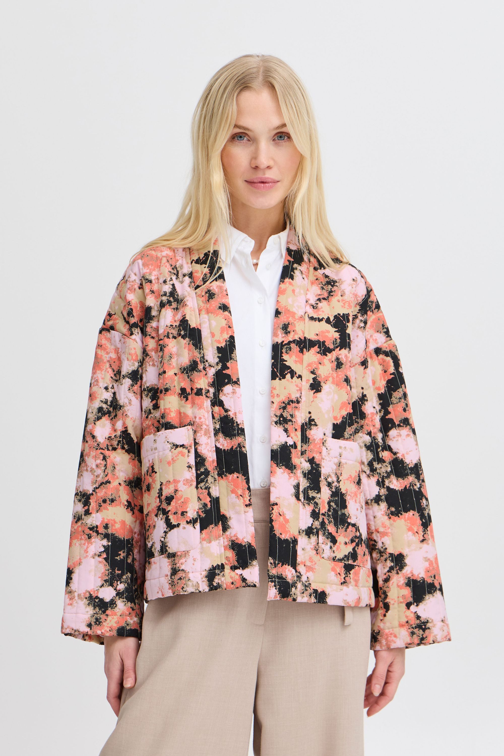 b.young Kurzjacke BYDAIMA stylische Übergngsjacke