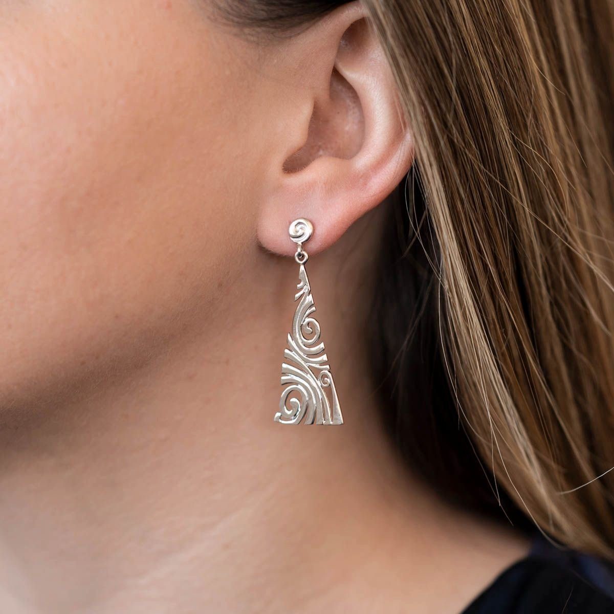 Materia Paar Ohrhänger Dreieck Ohrringe abstrakt mit Wirbelmuster SO-121, 9 günstig online kaufen