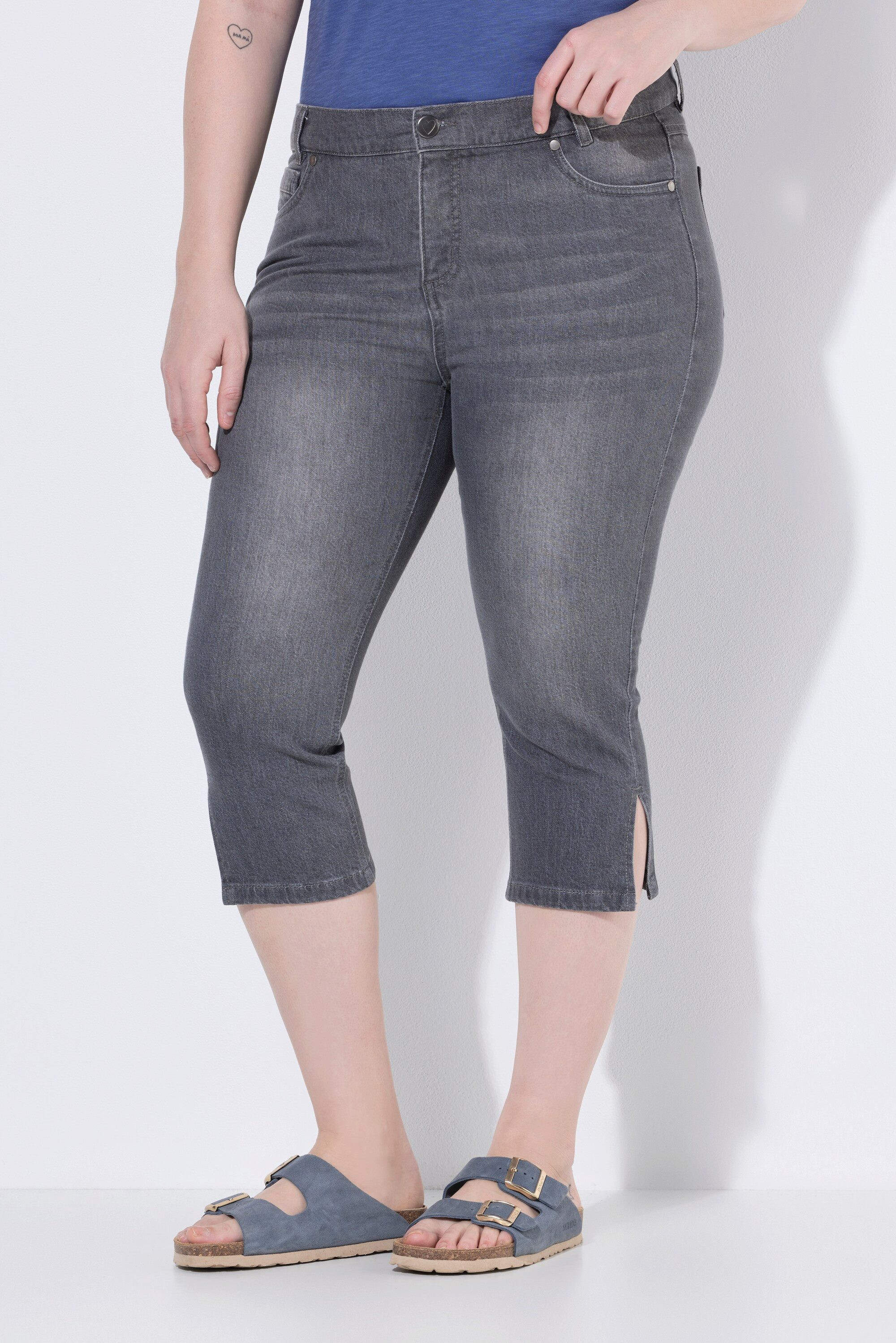 Ulla Popken 5-Pocket-Jeans Capri-Jeans Sarah schmales Bein Stretchdenim