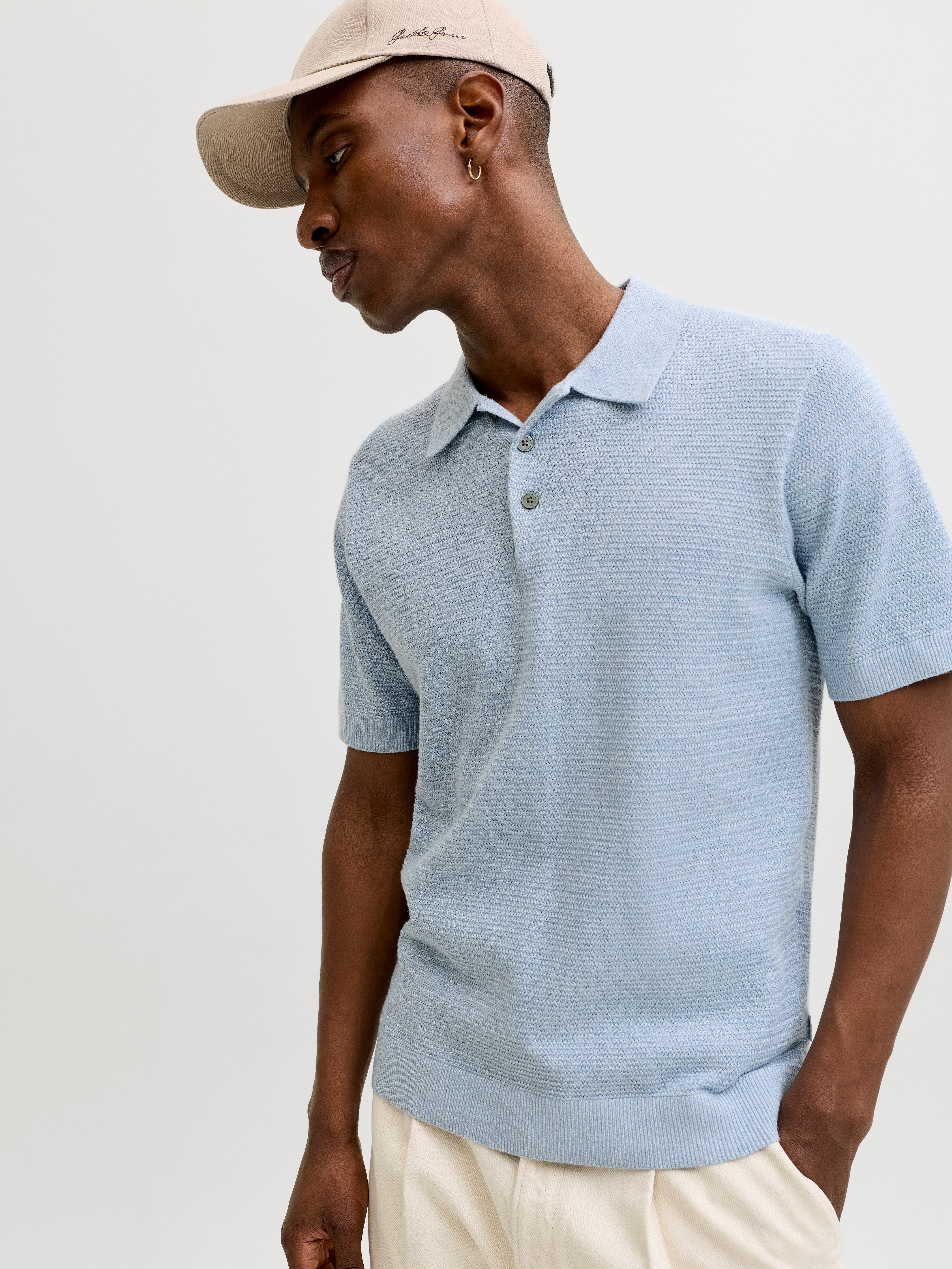 Jack & Jones Polokragenpullover JPRBLURILEY KNIT POLO SS SN Baumwolle, regular fit