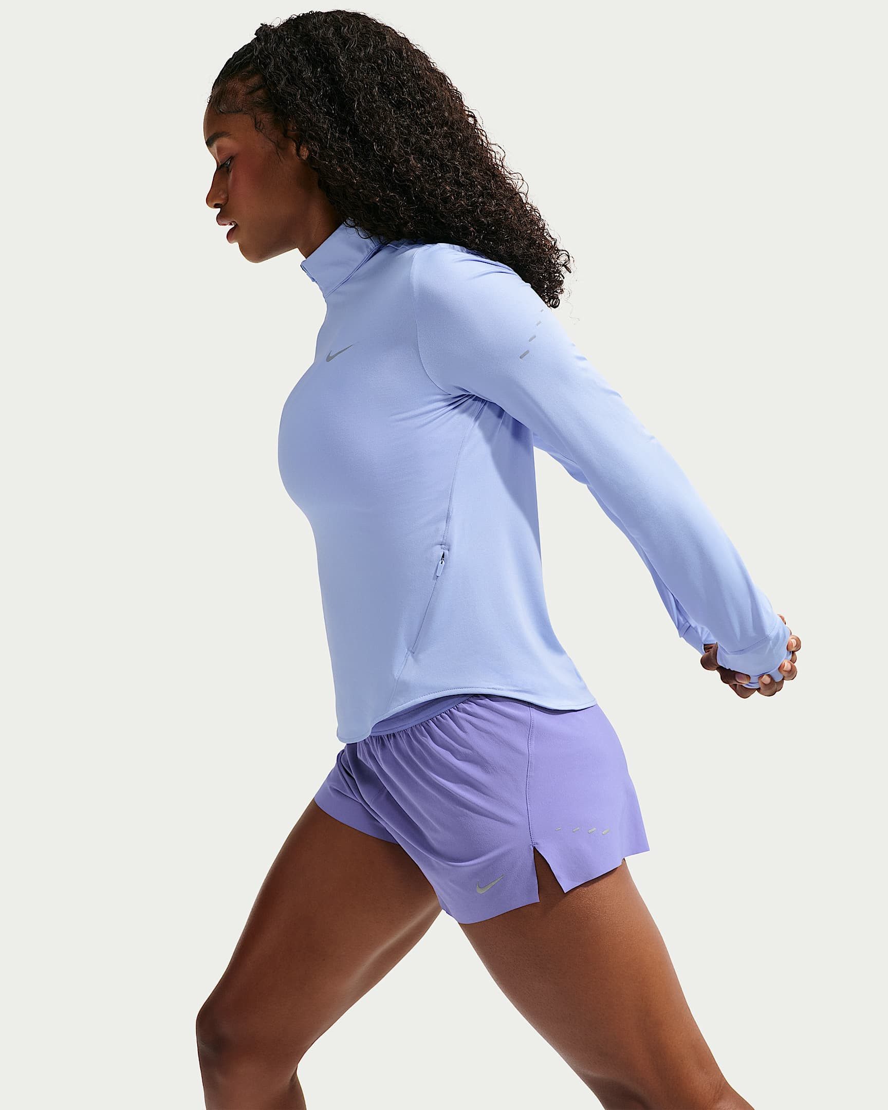 Nike Lauftop W NK SWIFT DF UV HZ TOP hochschließender Kragen, mit Reißverschluss, atmungsaktives Material