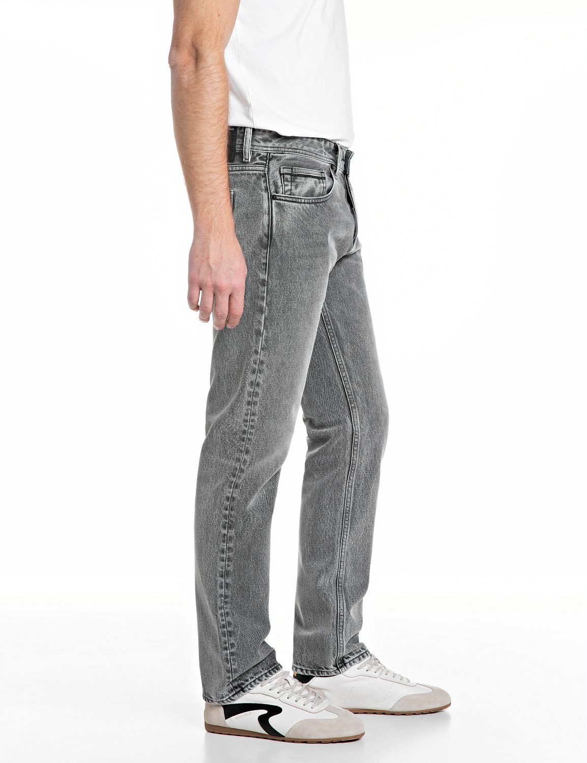 Replay Straight-Jeans GROVER in vielen verschiedenen Waschungen, mit Stretch