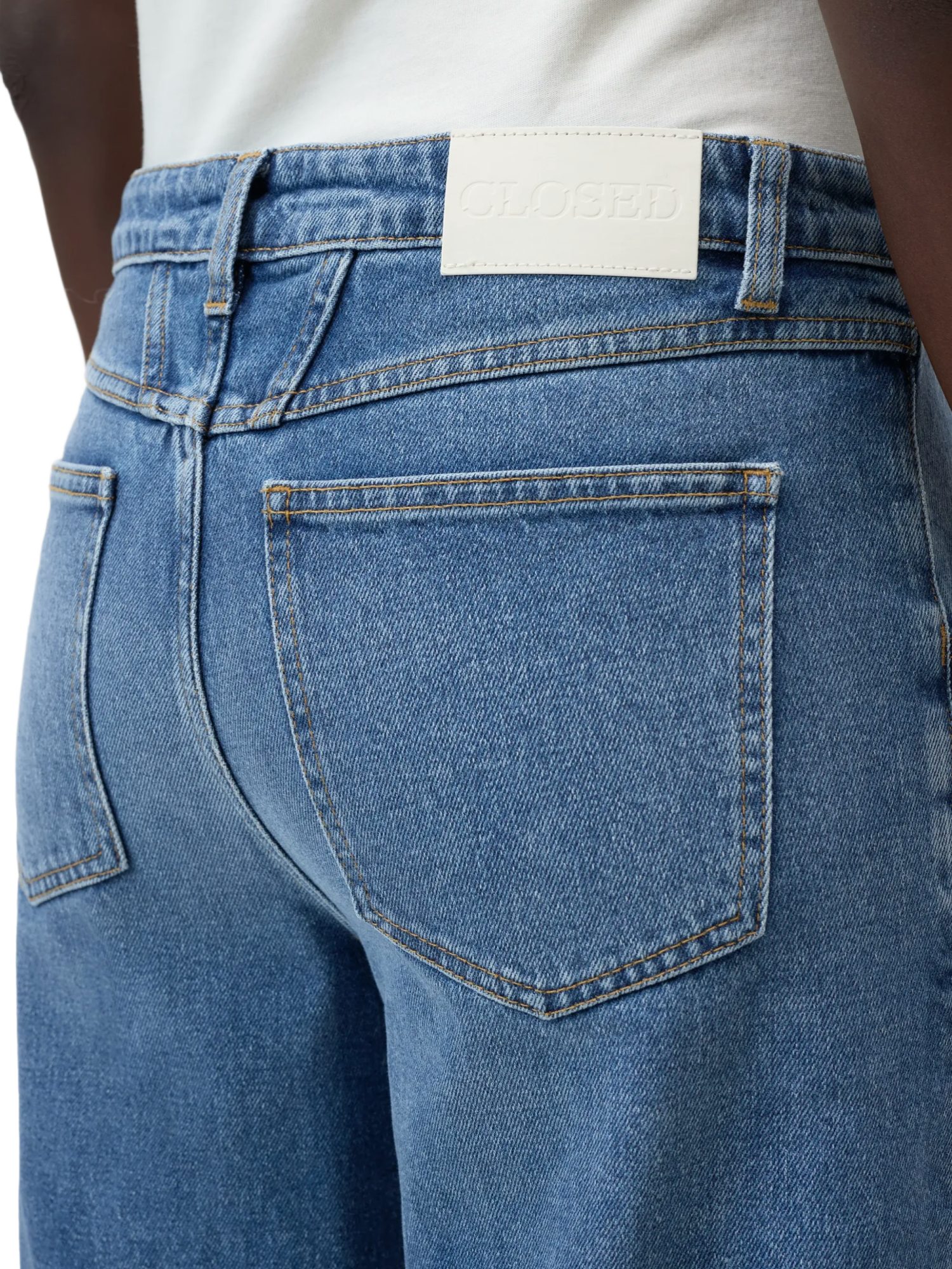 CLOSED Stoffhose