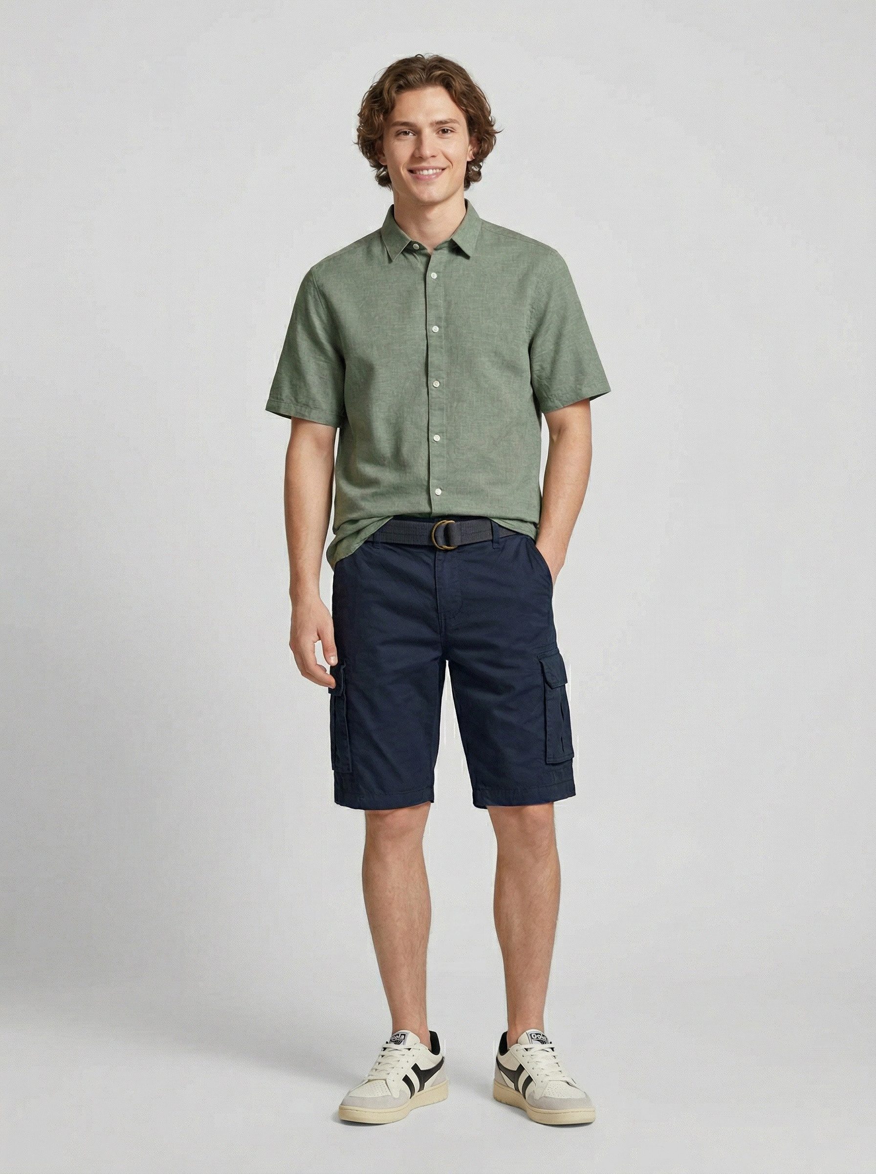 Zum Outfit 12