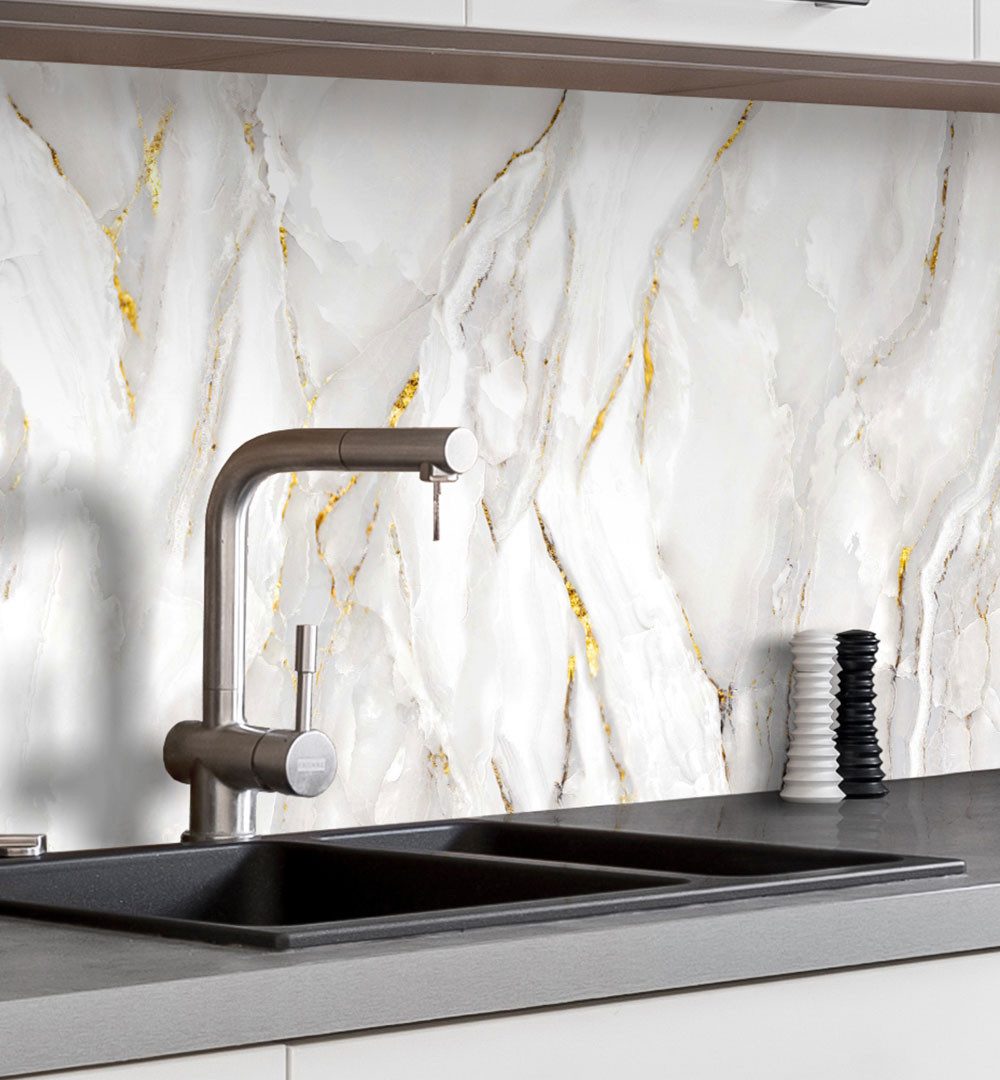MyMaxxi Dekorationsfolie Küchenrückwand selbstklebend Marmor Weiß Gold Spritzschutz Folie, (Klebefolie passend geschnitten und gerollt)