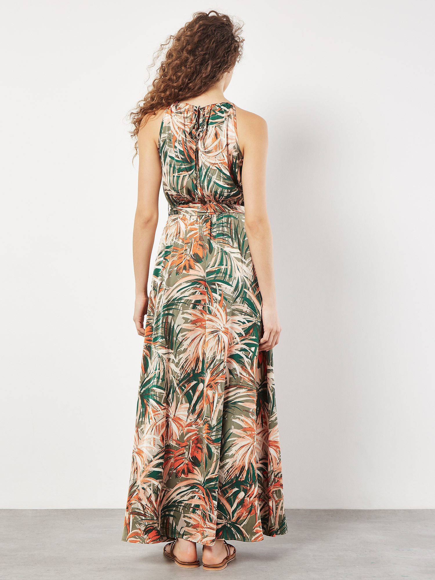 Apricot Maxikleid Tropical Leaf Satin Dress mit Bindeband günstig online kaufen