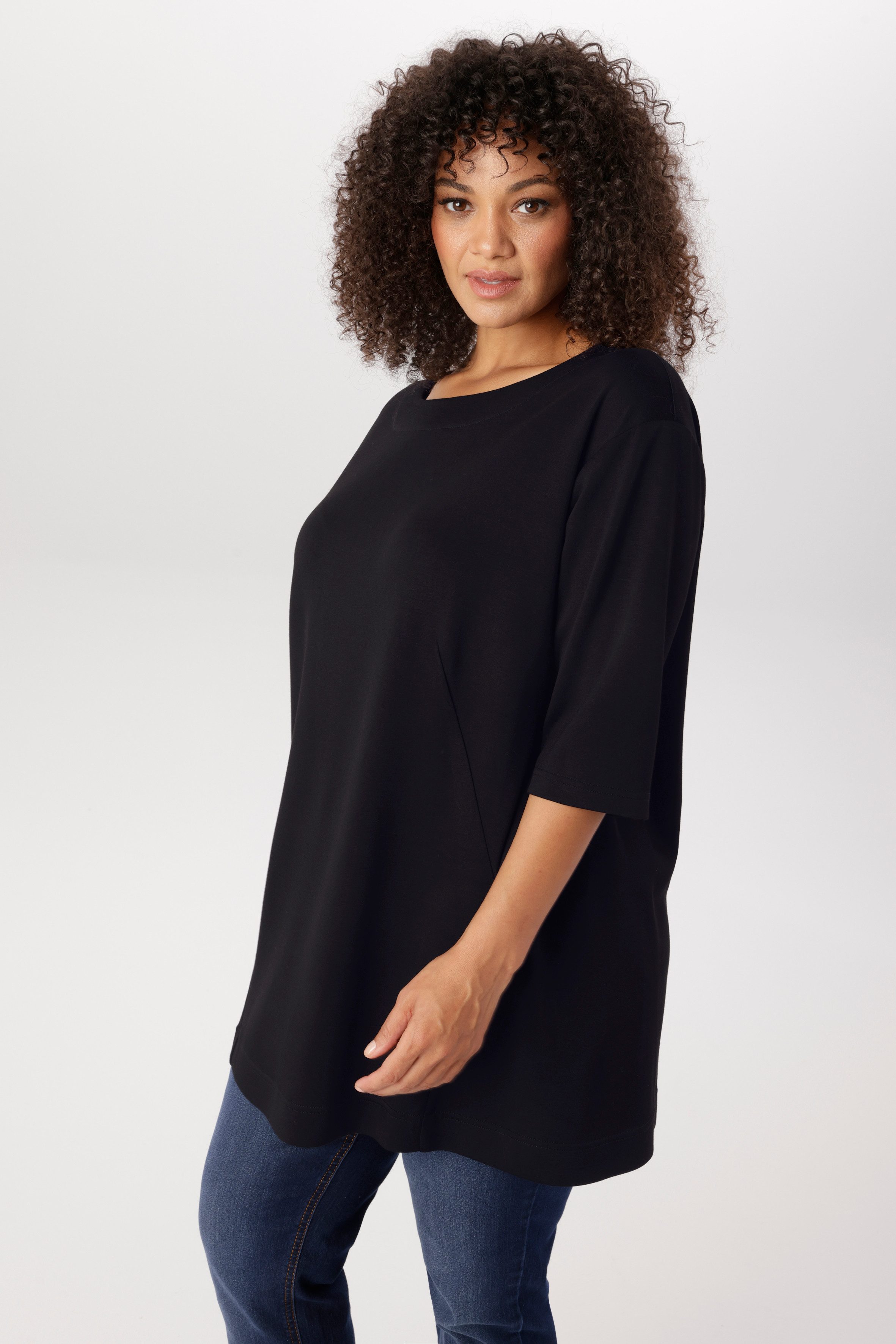 Aniston PLUS Longshirt aus elastische Qualität