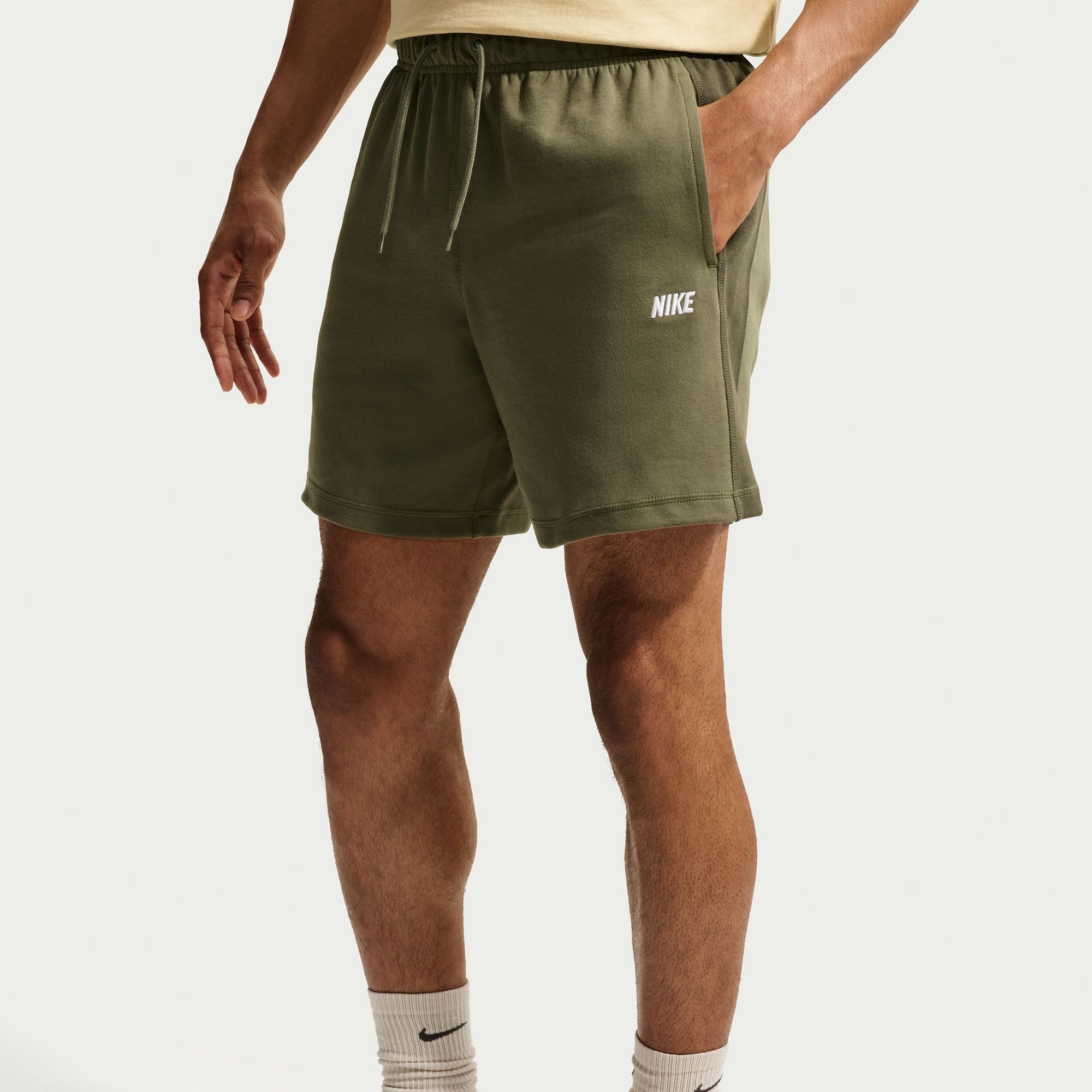 Nike Sportswear Shorts M NK CLUB VARSITY SHORT für Erwachsene, in Größen von S bis XXXL