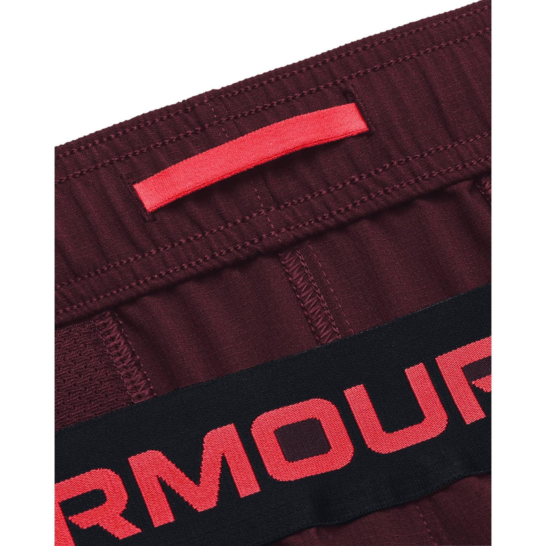 Trainingsshorts (899) Trainingsshorts Armour® Herren VANISH UA maroon (1-tlg) Under