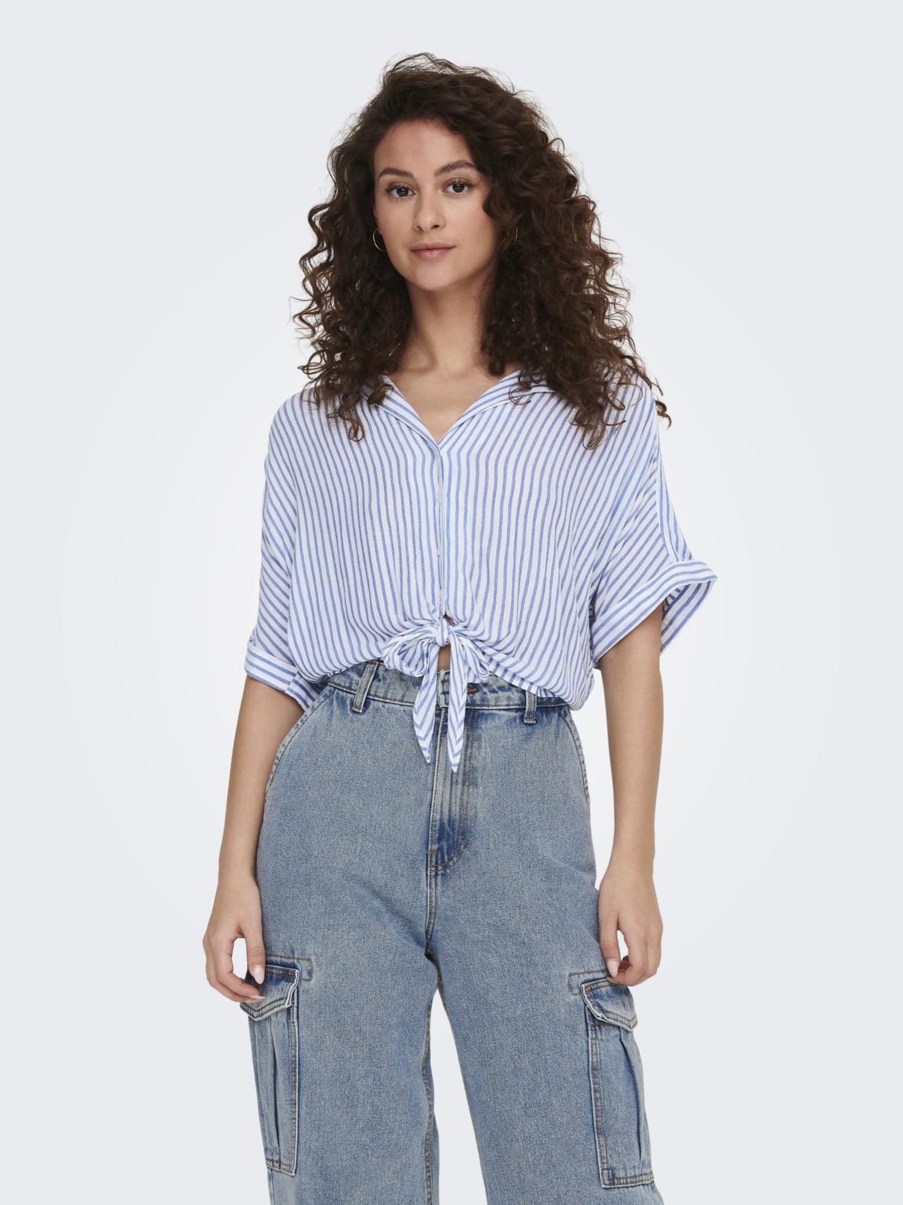 ONLY Blusenshirt verkürzt Halbarm Knoten-Detail ONLPAULA LIFE S/S TIE SHIRT günstig online kaufen