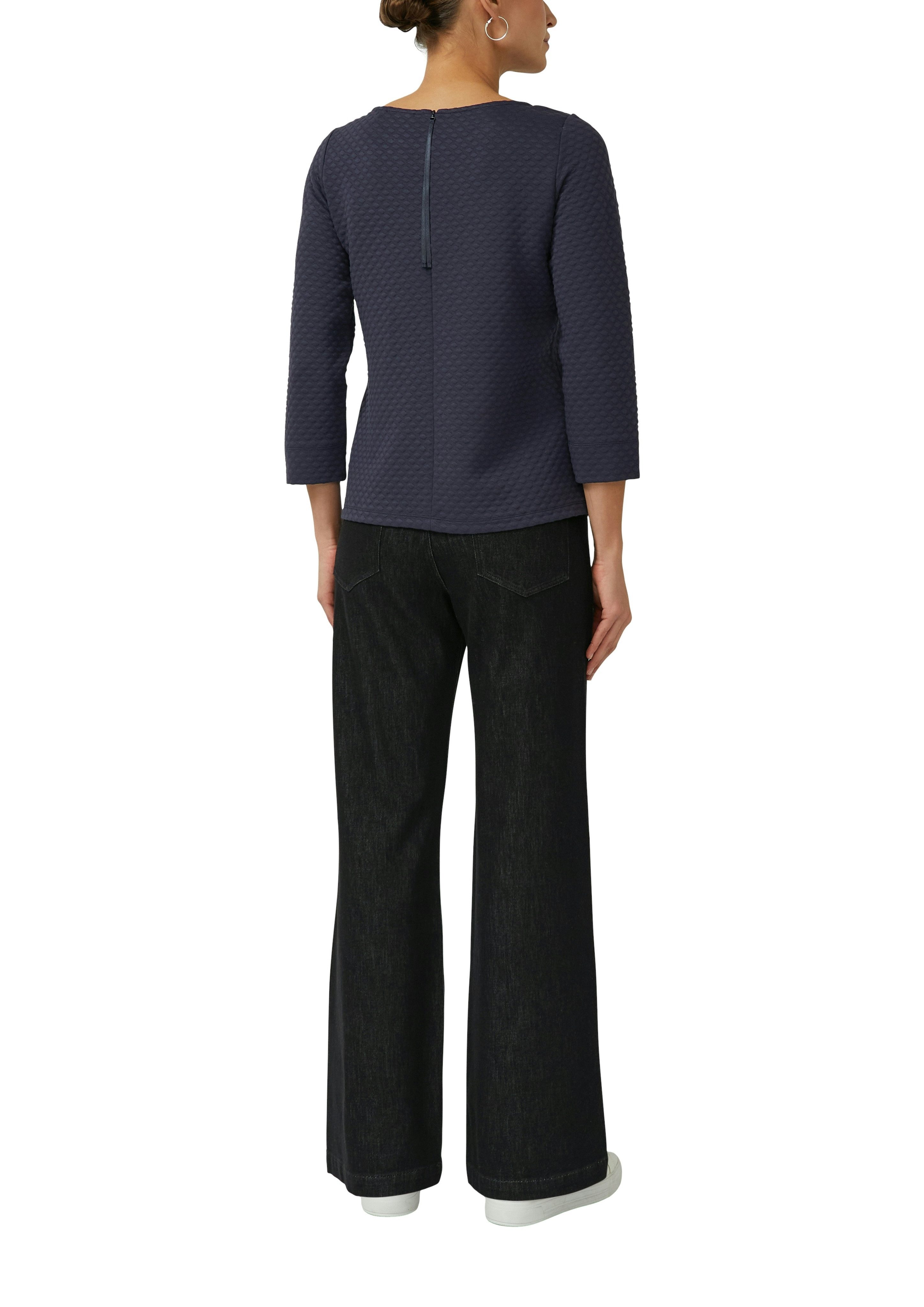 s.Oliver BLACK LABEL Sweatshirt im Relaxed Fit mit U-Boot-Ausschnitt – Bild 2 von 4