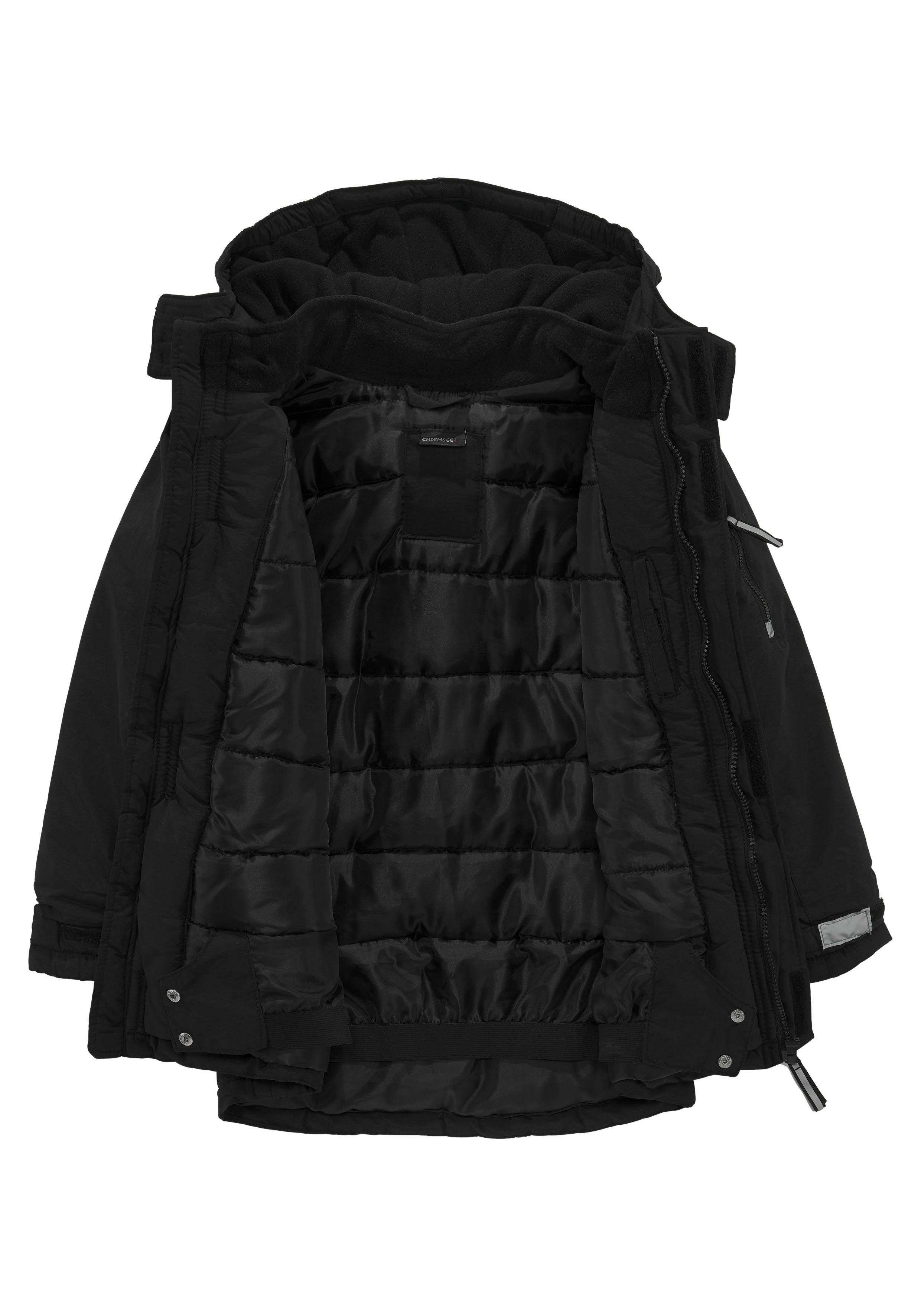 Chiemsee Schneejacke mit abnehmbarer Kapuze und reflektierenden Details